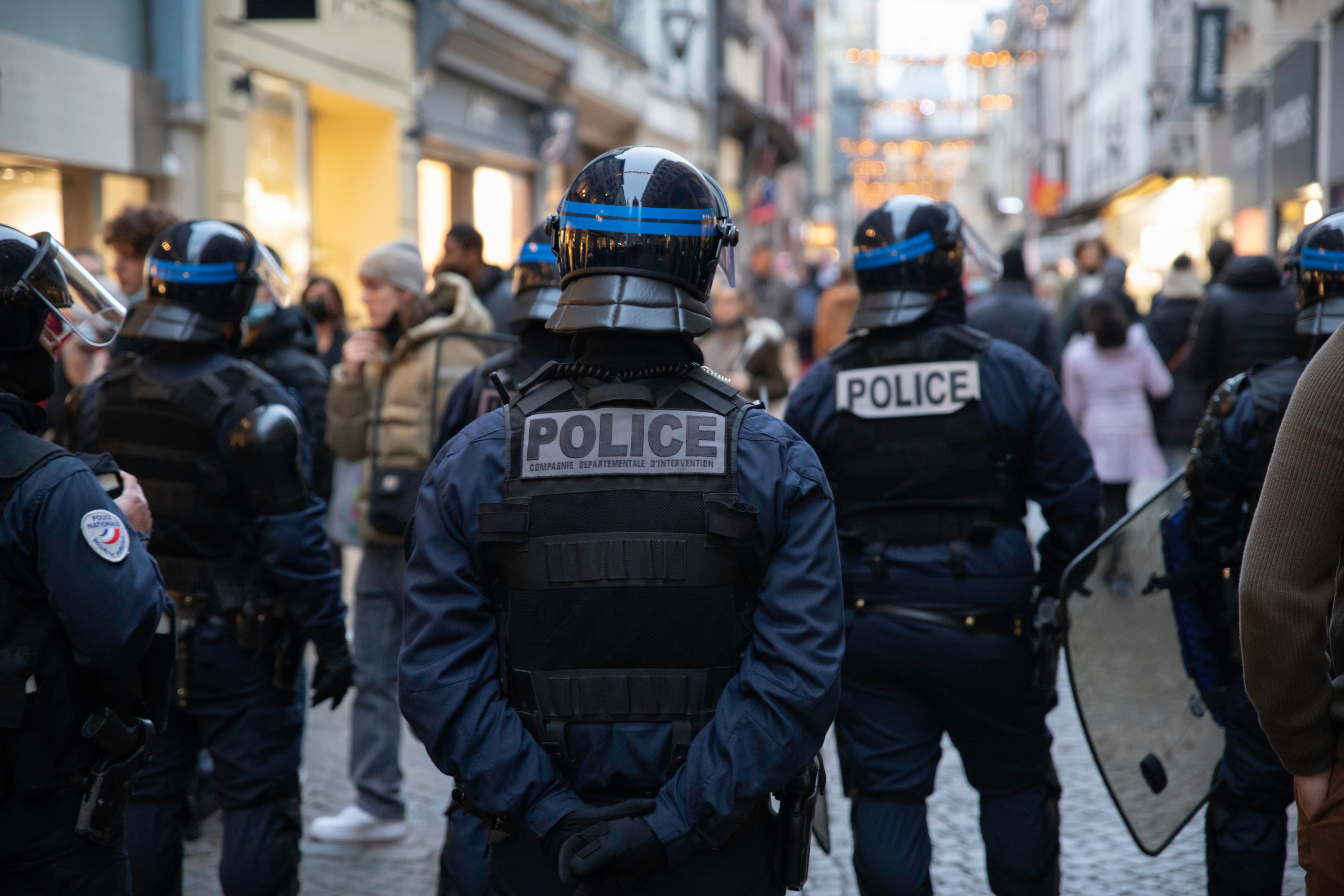 Angers: deux gendarmes mis en examen pour détention illicite d'armes à feu