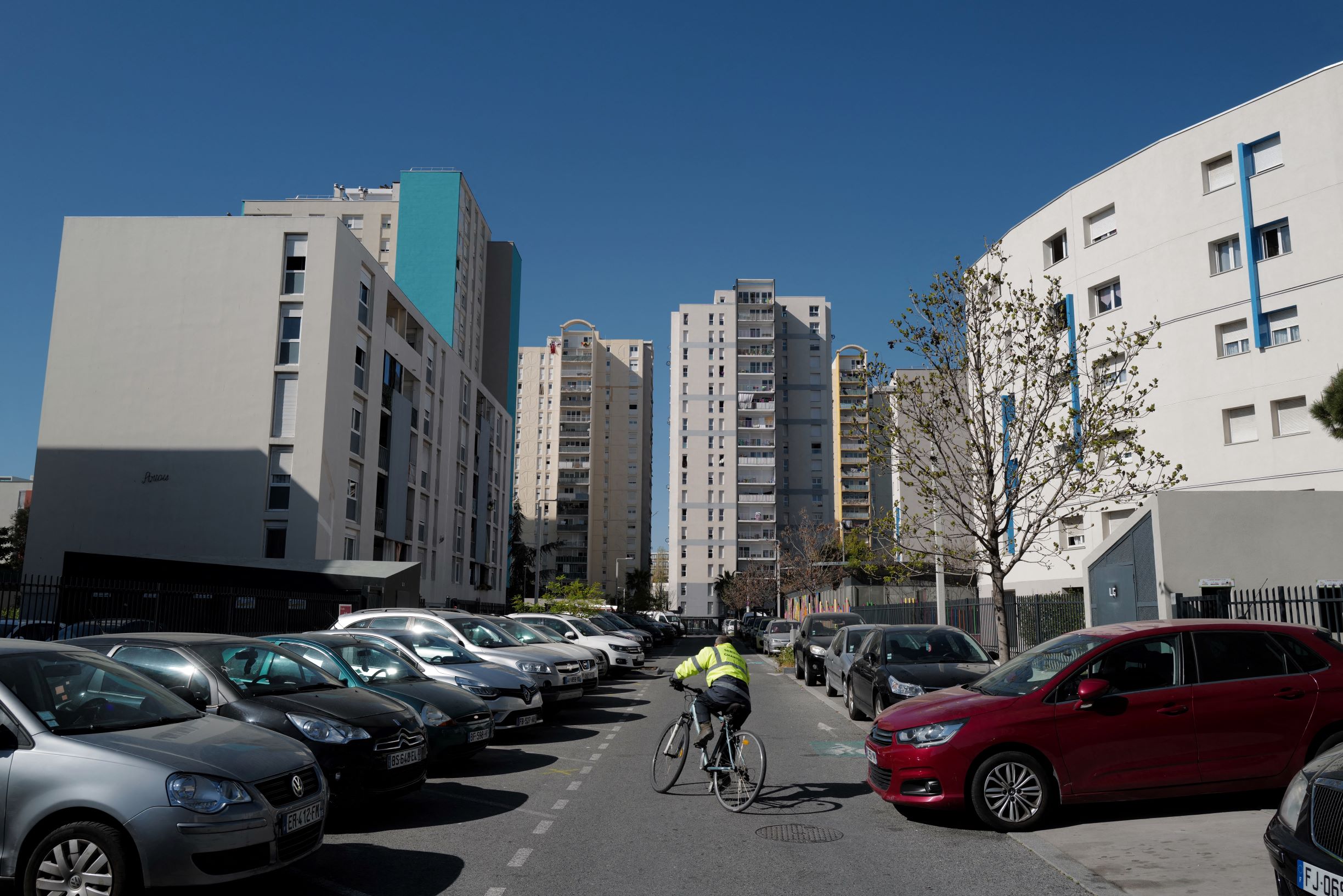Trafic de drogue à Nice : les futurs agents de sécurité privés armés de gaz lacrymogène et de bâton de défense
