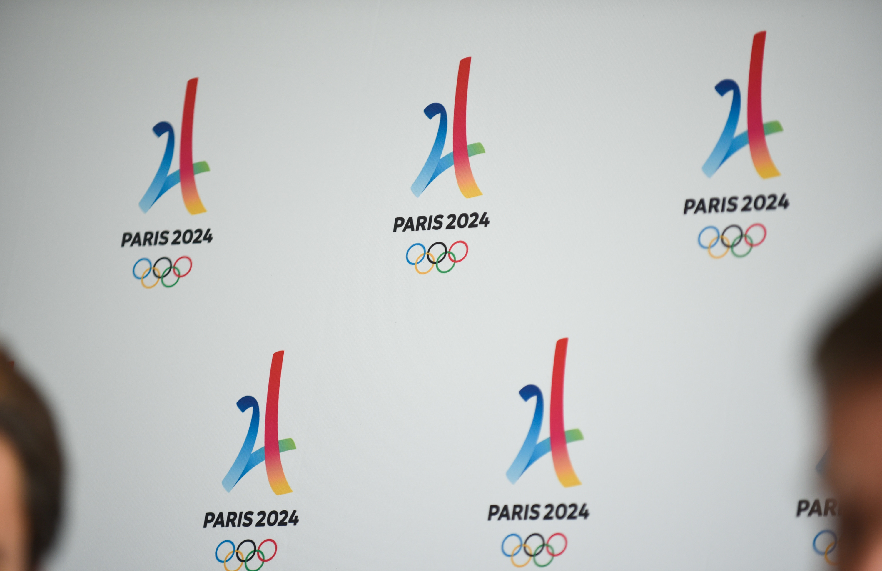 Jeux Olympiques Paris-2024 : cuisiniers, chauffeurs de bus, agents