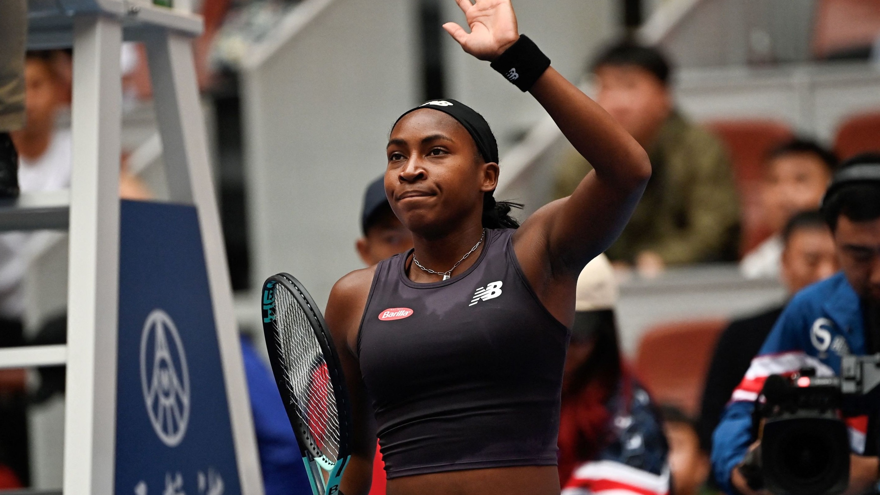 A imparável Coco Gauff aumenta a série de vitórias e chega aos quartos de  final em Pequim