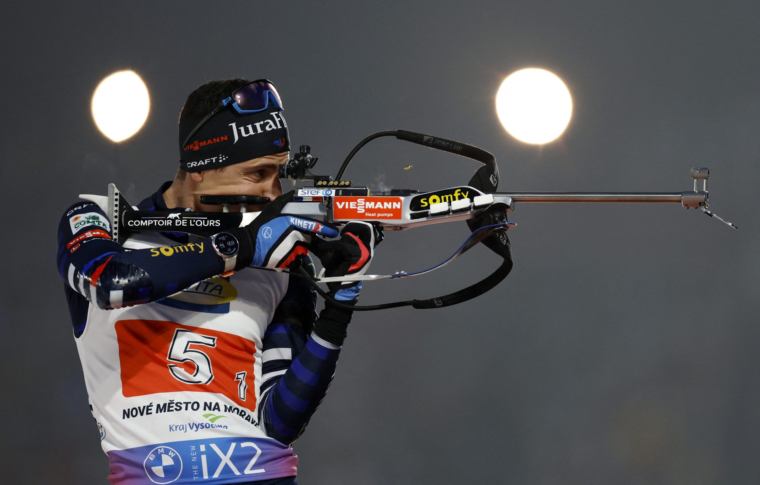 Mondiaux de biathlon la France en bronze lors du relais masculin