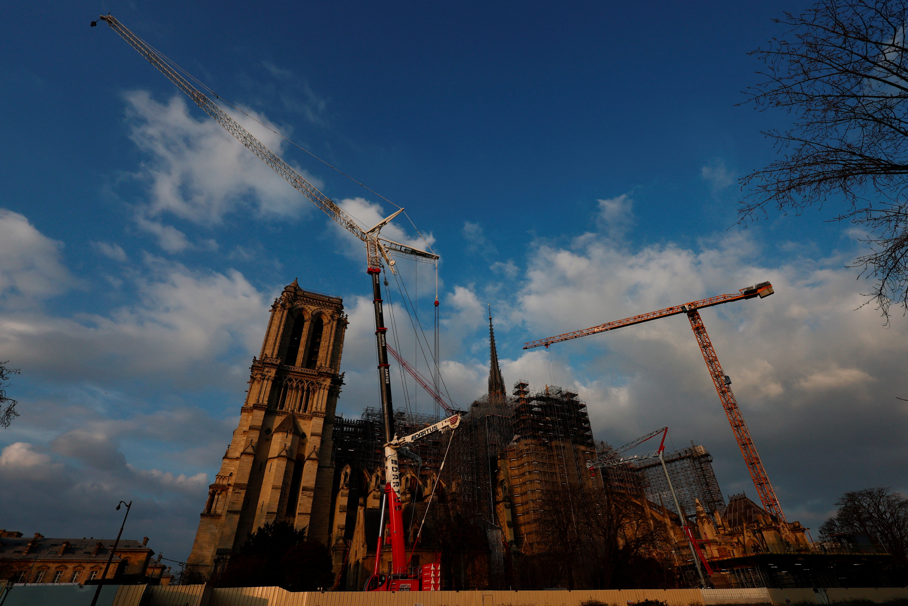 La charpente de la nef de Notre-Dame de Paris est achevée