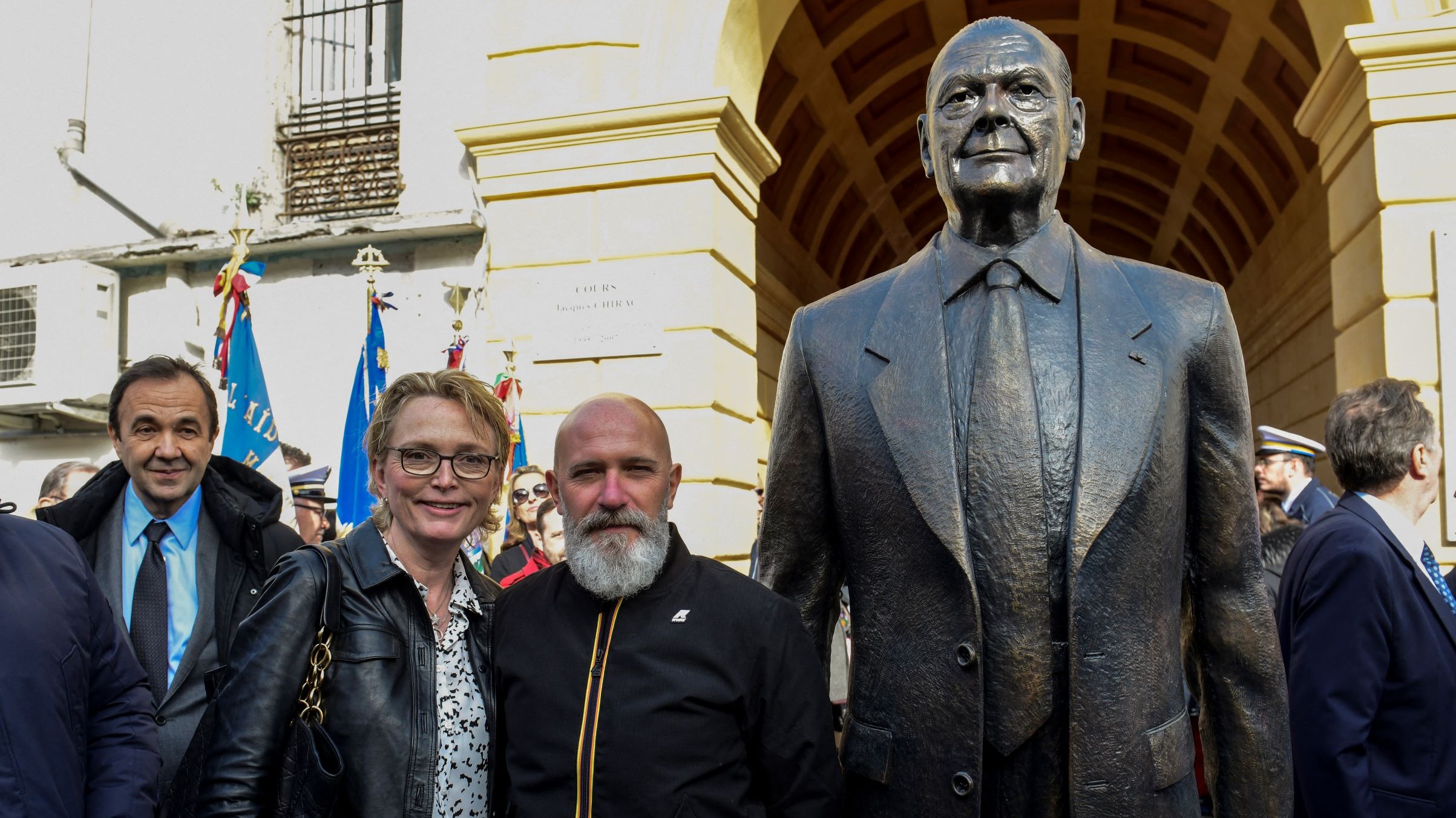 Nice : les doigts de la statue de Jacques Chirac une nouvelle fois sectionnés
