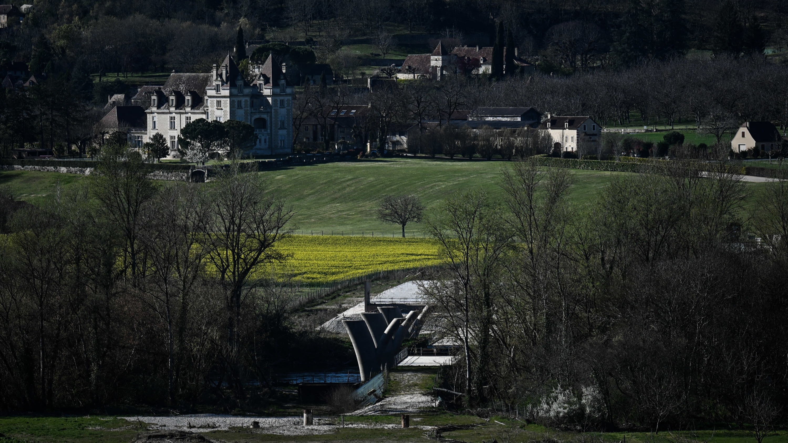 Déviation de Beynac : 1,4 million d’euros de pénalités supplémentaires pour le département de la Dordogne