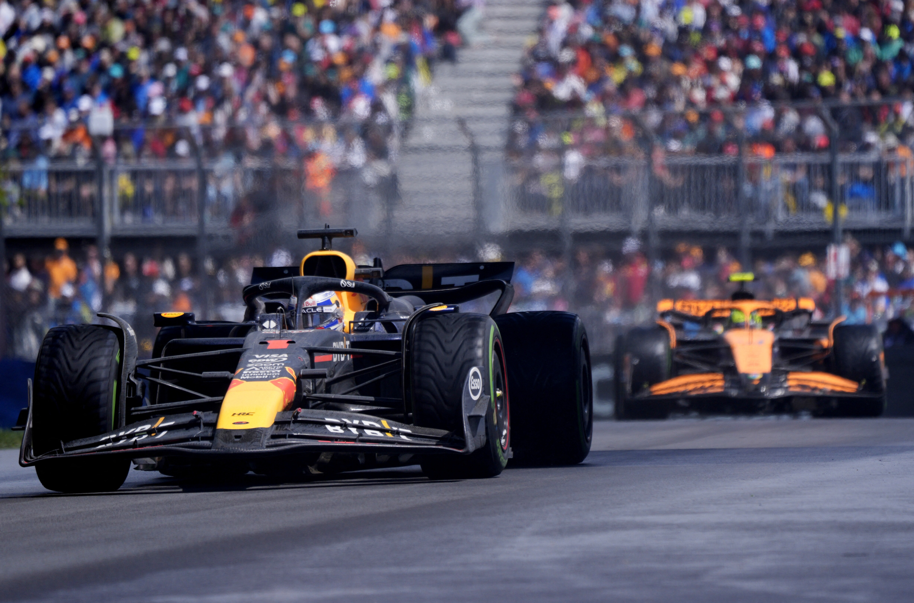 Formule 1 : Verstappen vainqueur chanceux à Montréal, Russell souffle le podium à Hamilton