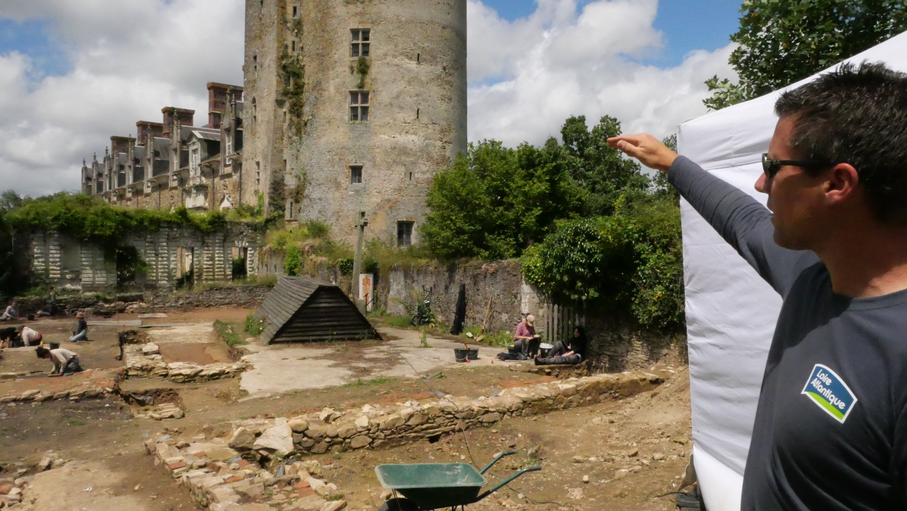 Loire-Atlantique : à Blain, des archéologues à la recherche du dernier mystère d’un château fort