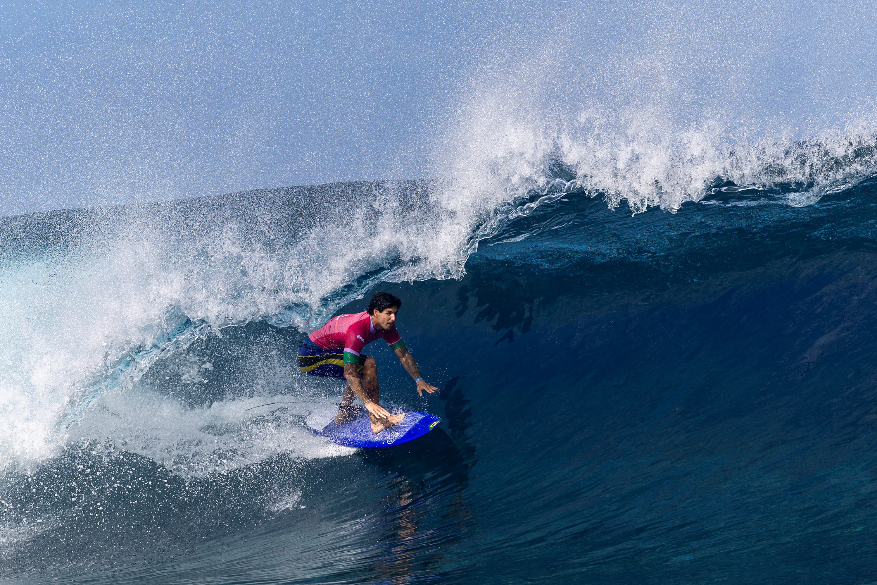 JO - Surf : Tous les photographes attendent ce moment... Jérôme Brouillet raconte son cliché iconique d'un surfeur brésilien