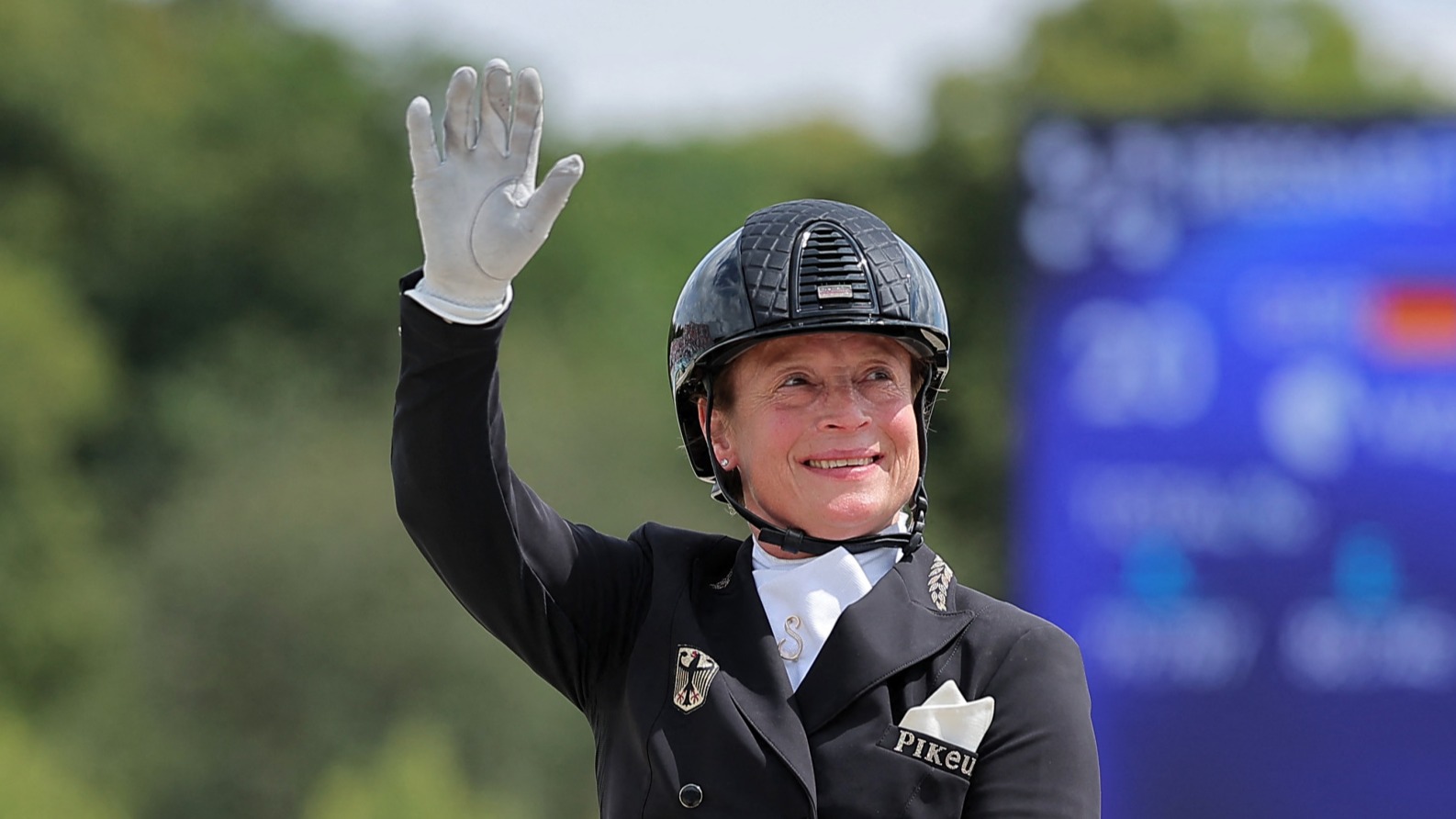 JO - Equitation : 13e médaille olympique pour Isabell Werth, 55 ans, en or avec l'Allemagne sur le dressage par équipes