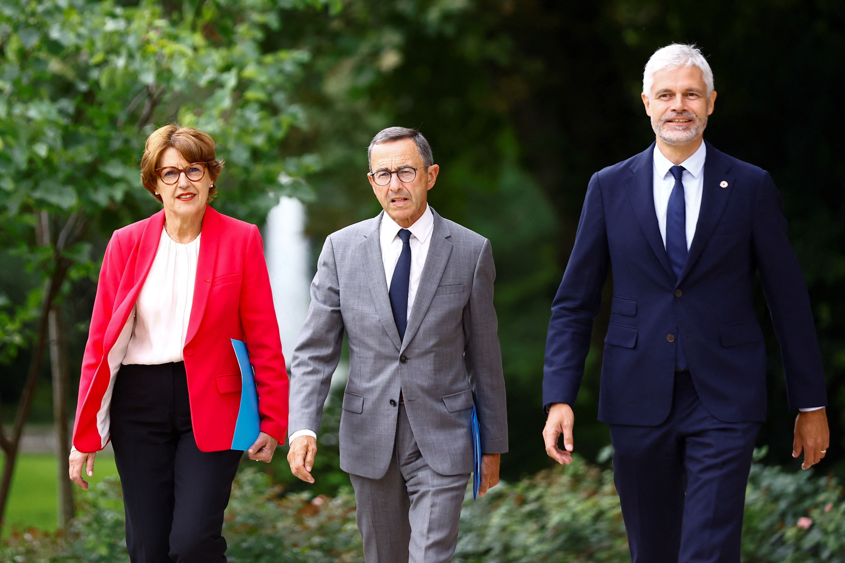 Les LR voteront «immédiatement une motion de censure» contre un gouvernement comprenant des LFI, prévient Wauquiez