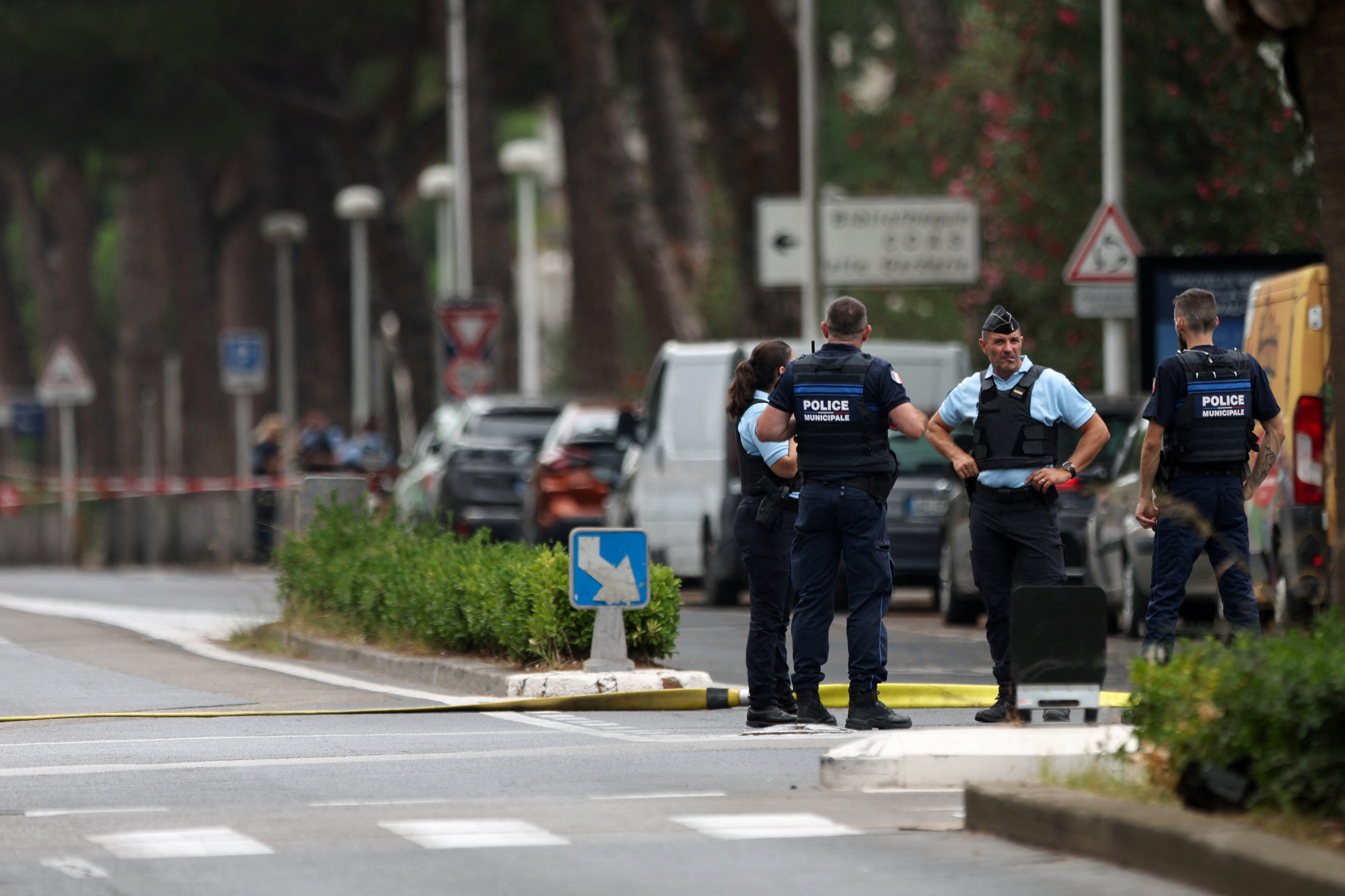 Incendie à la synagogue de La Grande Motte : le suspect arborait un keffieh et un drapeau palestinien