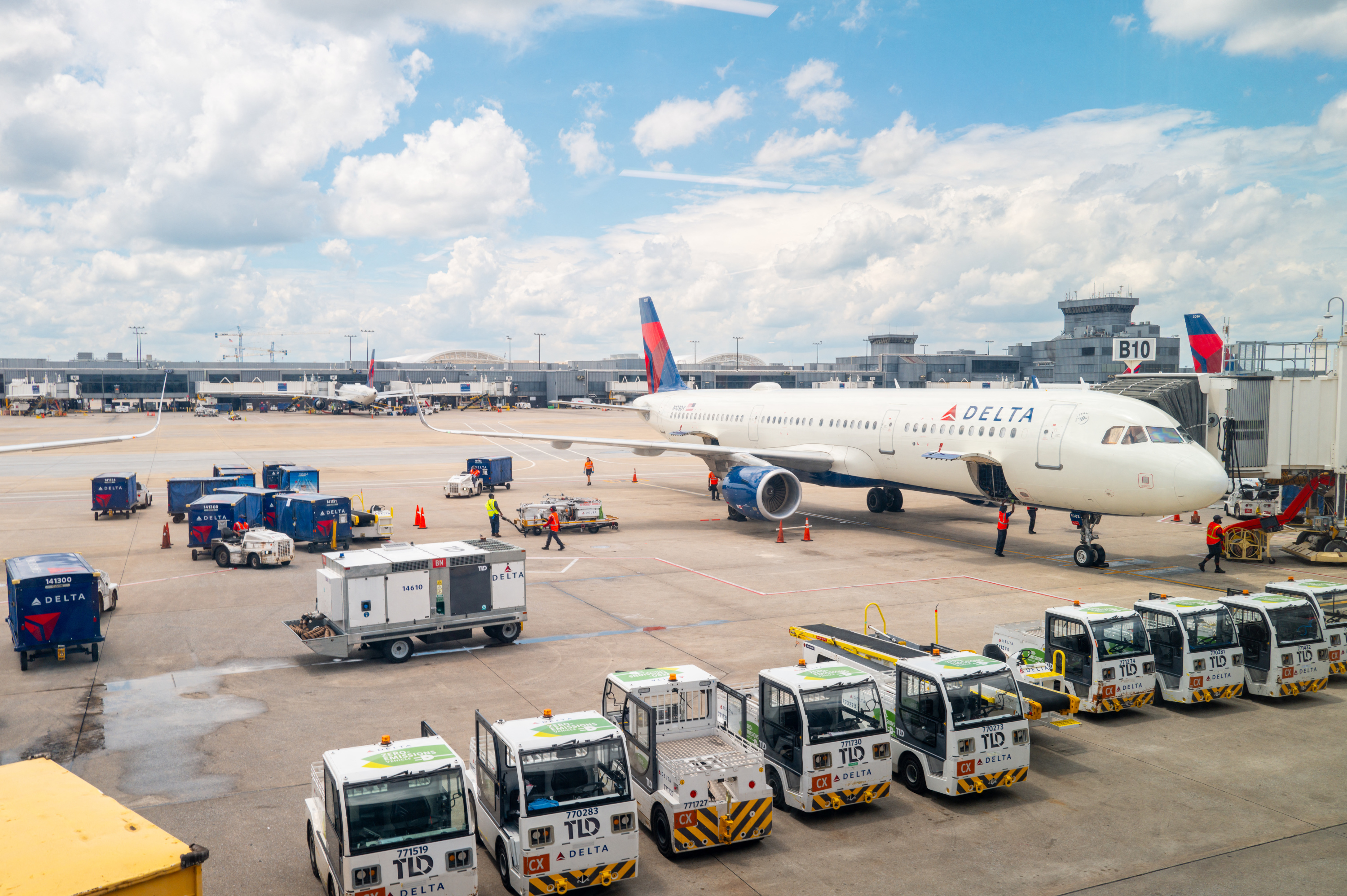 États-Unis : à Atlanta, une explosion dans une installation de la compagnie Delta Air Lines fait deux morts et un blessé