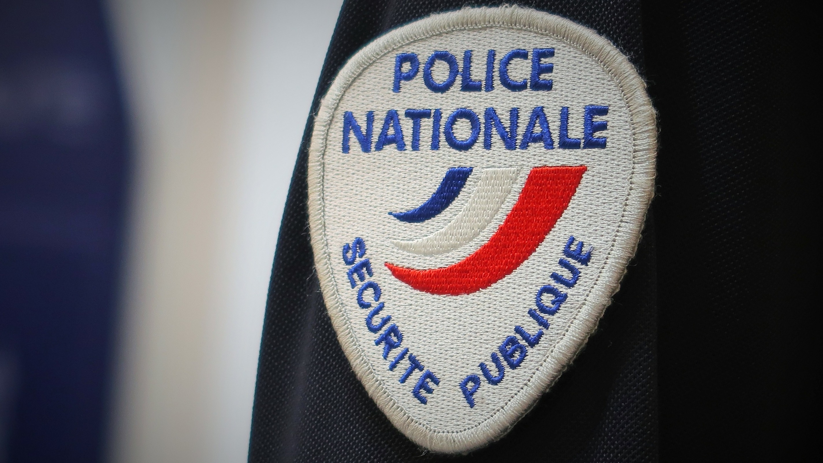 Séquestrée par son ex-compagnon, une femme sauvée après avoir contacté des policiers via un tchat