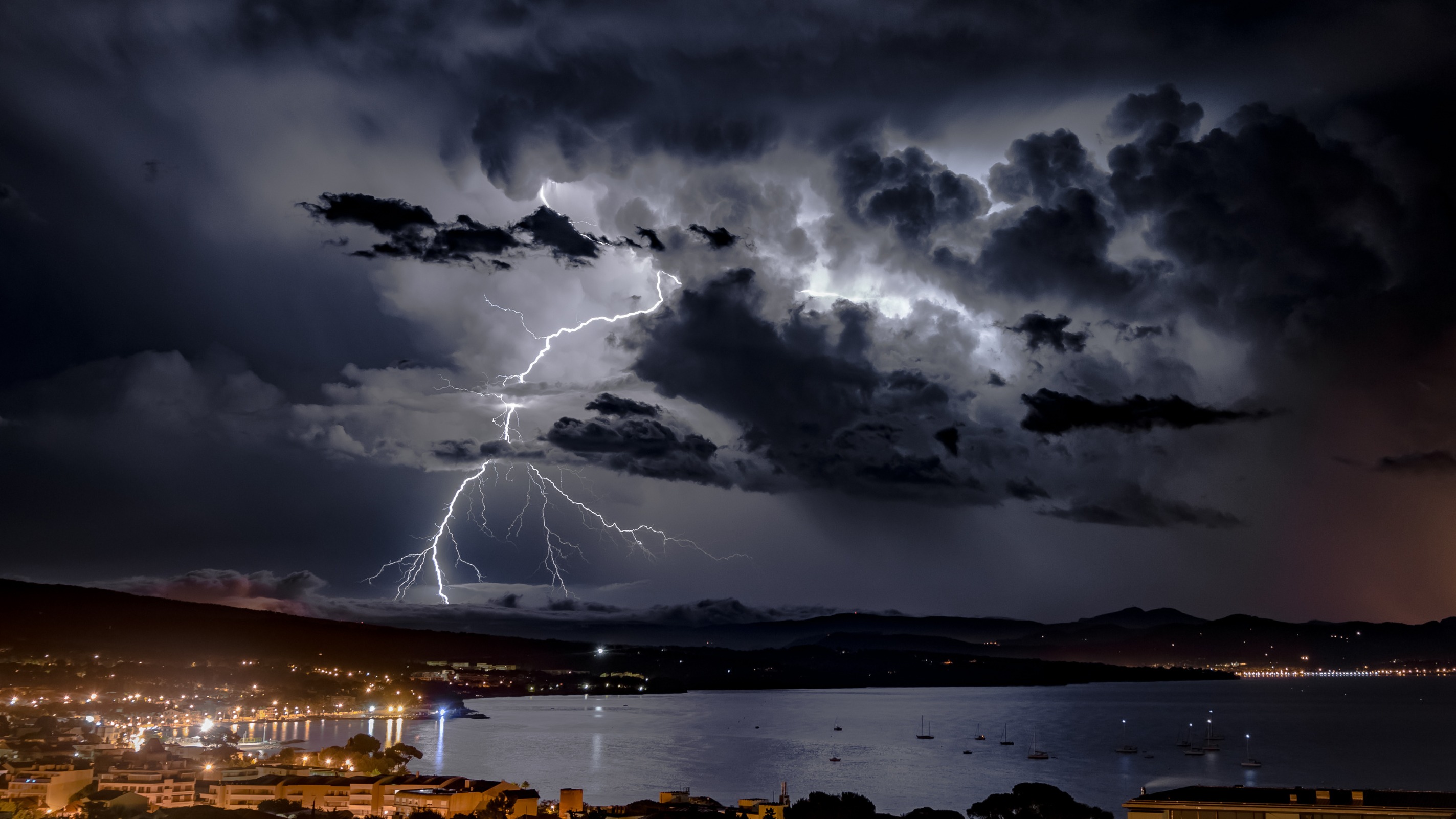 Après avoir ravagé une partie de l’Europe, la tempête Boris menace la Corse