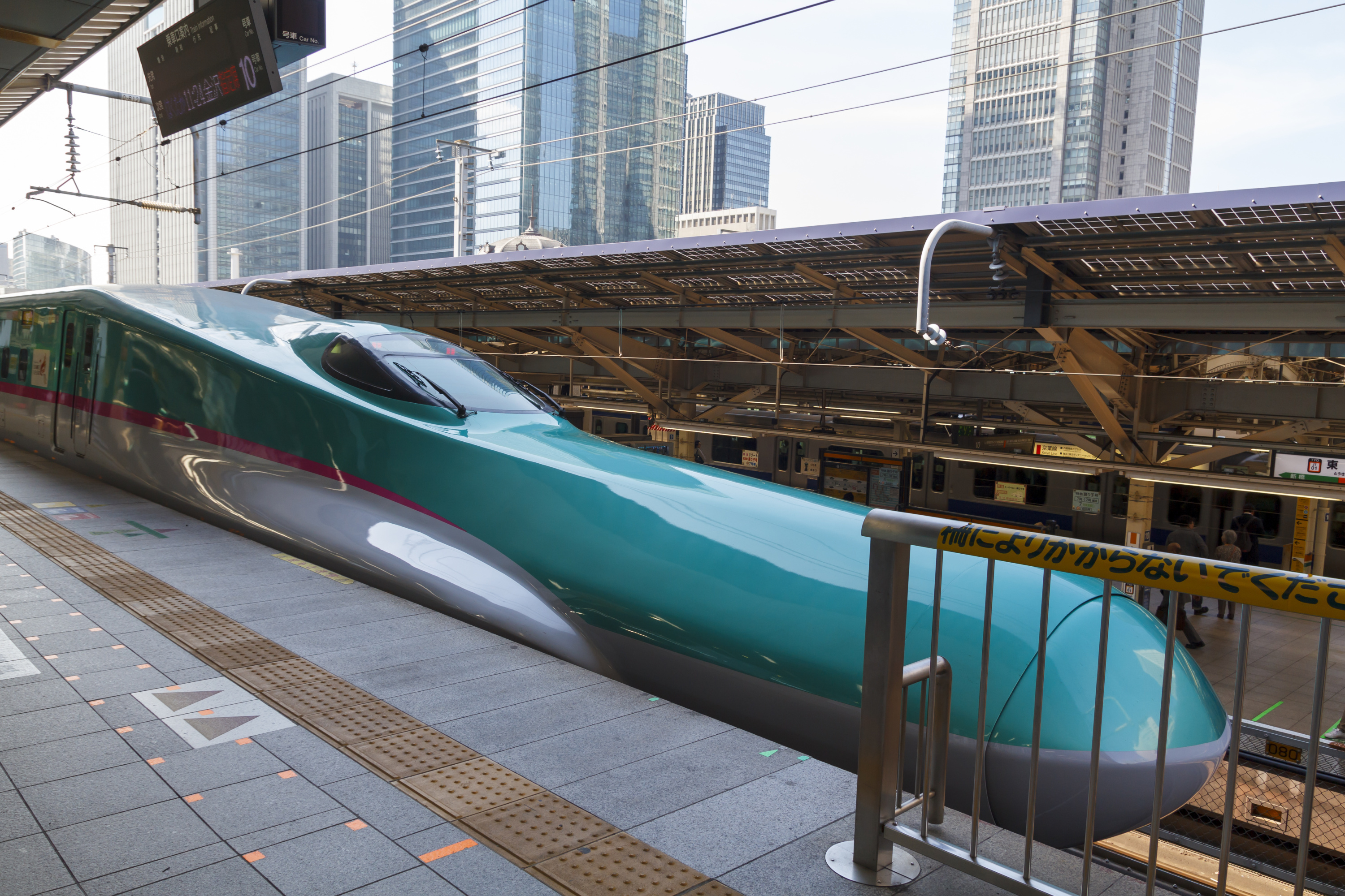 Japon : deux trains se détachent à pleine vitesse, un accident rarissime