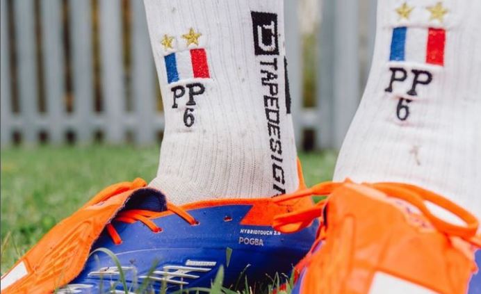 Suspension pour dopage : des chaussettes, des crampons, un sablier... le message insolite de Paul Pogba