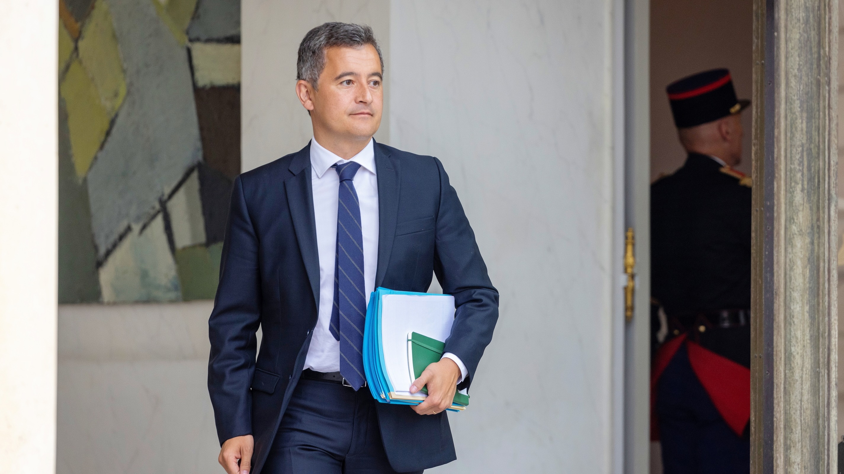 Douze gardes du corps assurent encore la sécurité de Gérald Darmanin depuis son départ de Beauvau