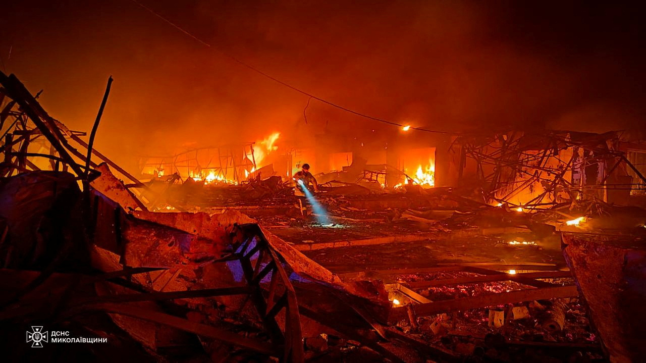 Guerre en Ukraine: un mort et 16 blessés lors de frappes russes nocturnes sur Mykolaïv