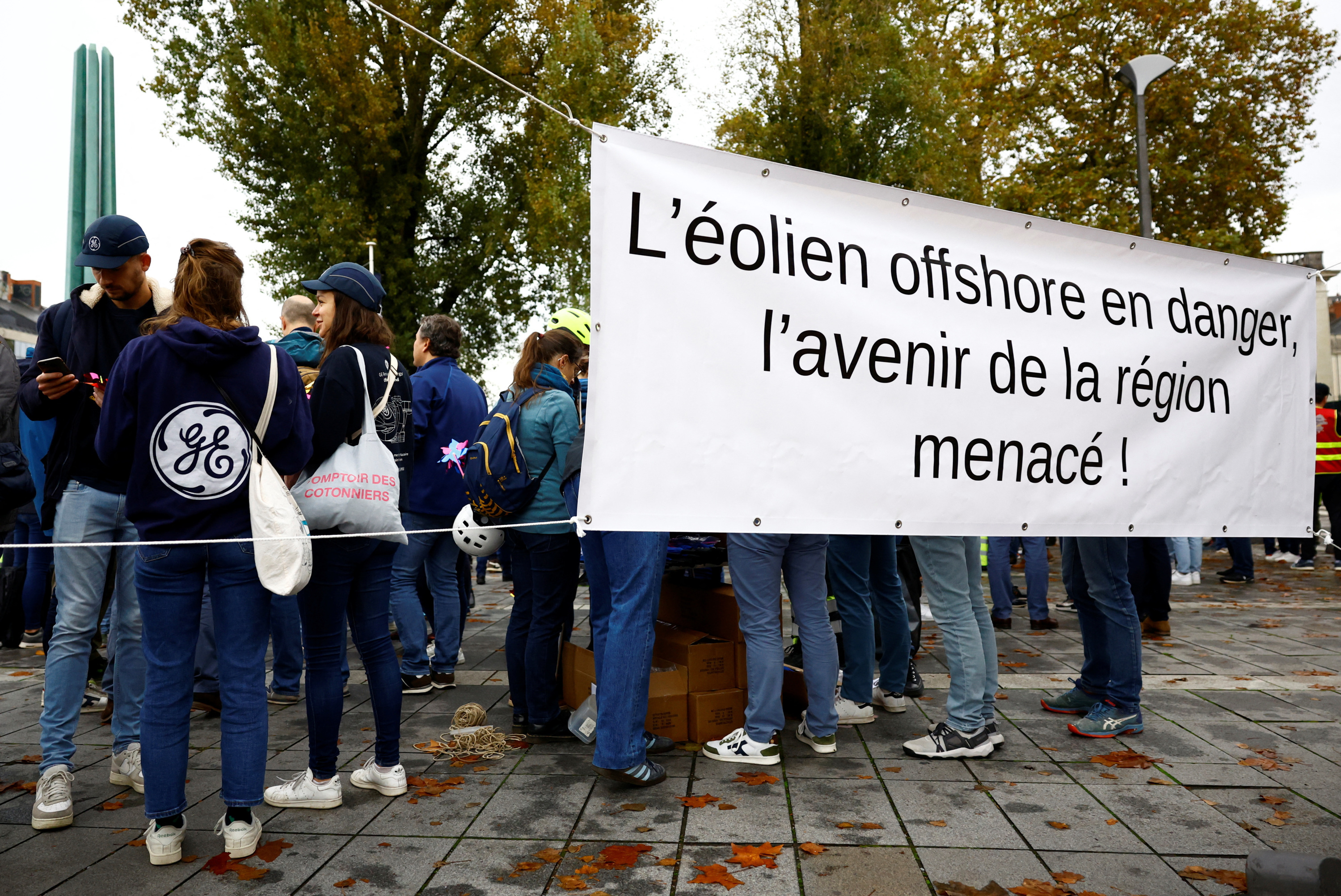 Éoliennes en mer&nbsp;: les salariés de GE Vernova craignent le pire après les suppressions de postes prévues en Loire-Atlantique