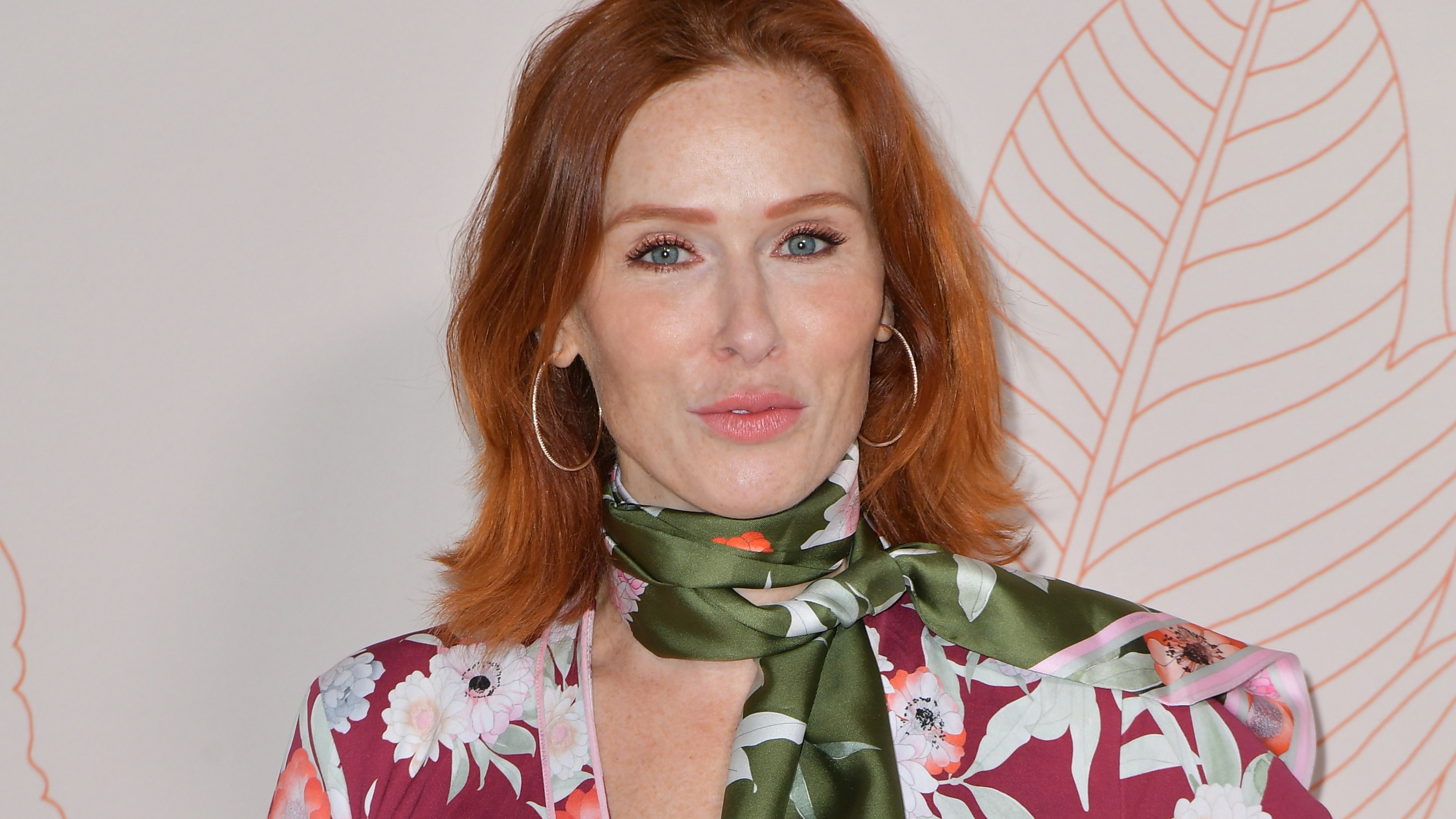 Audrey Fleurot présente le projet de loi de finances avec «une voix de  vagin» sur le plateau de C à Vous