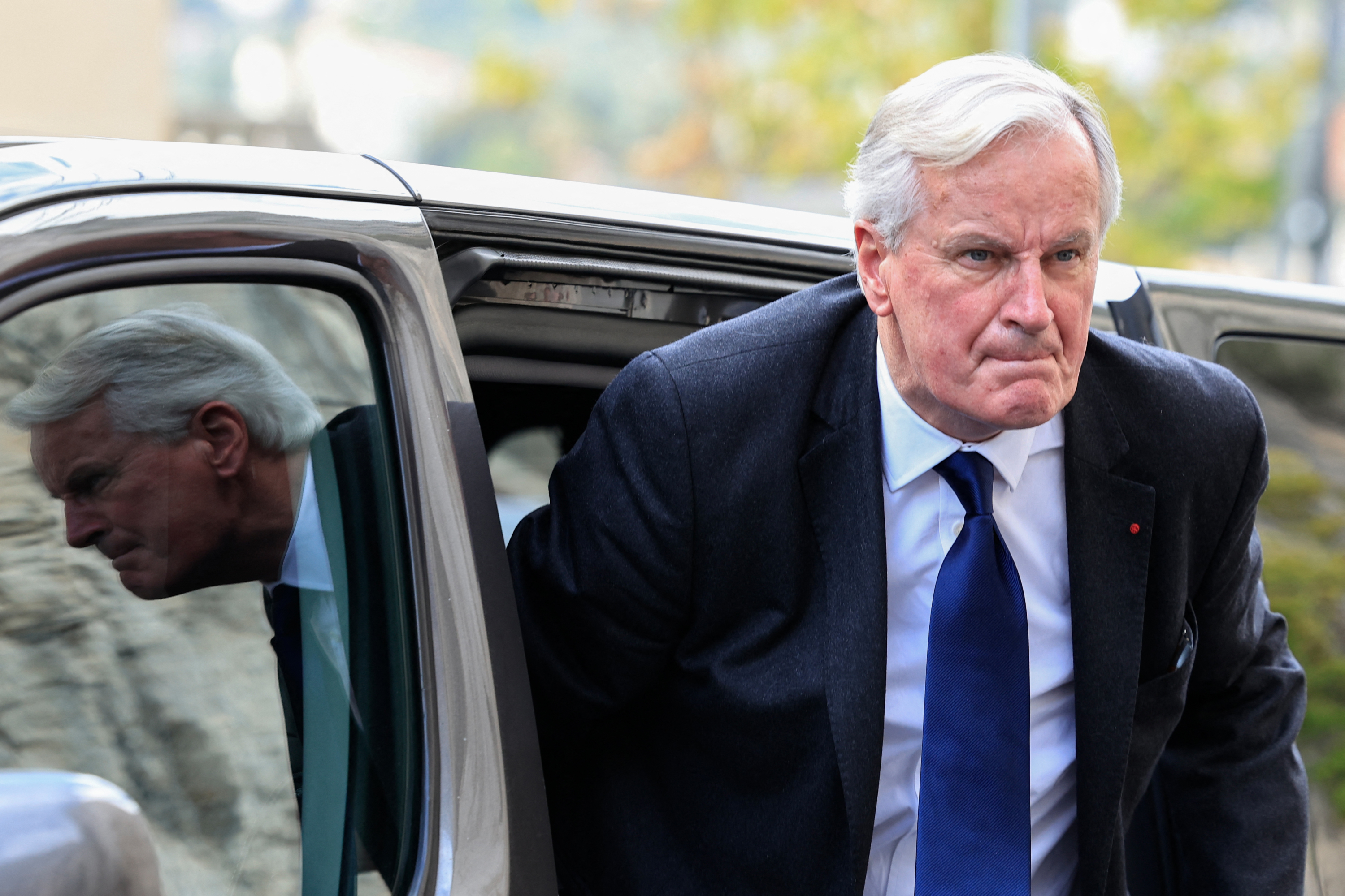 Transferts de migrants vers des pays tiers : le modèle italien n’est pas «transposable» en France affirme Michel Barnier