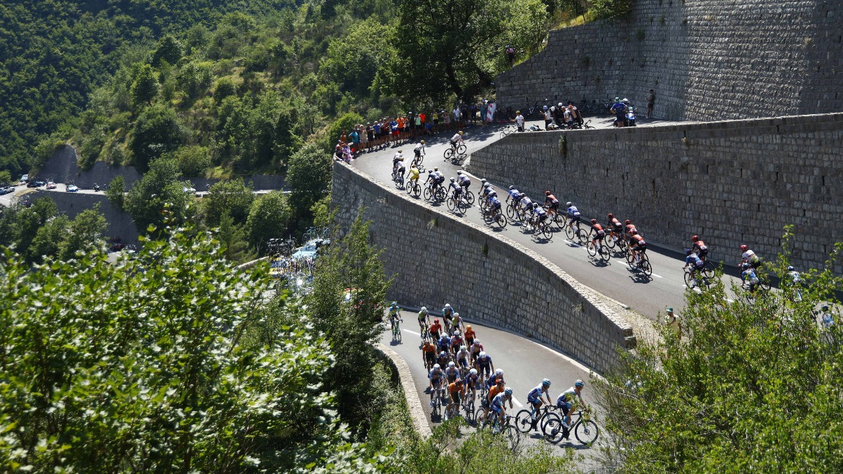 Carte du Tour de France 2025&nbsp;: «100% hexagonal», retour du mont Ventoux, deux contre-la-montre… 10 choses à savoir sur le parcours