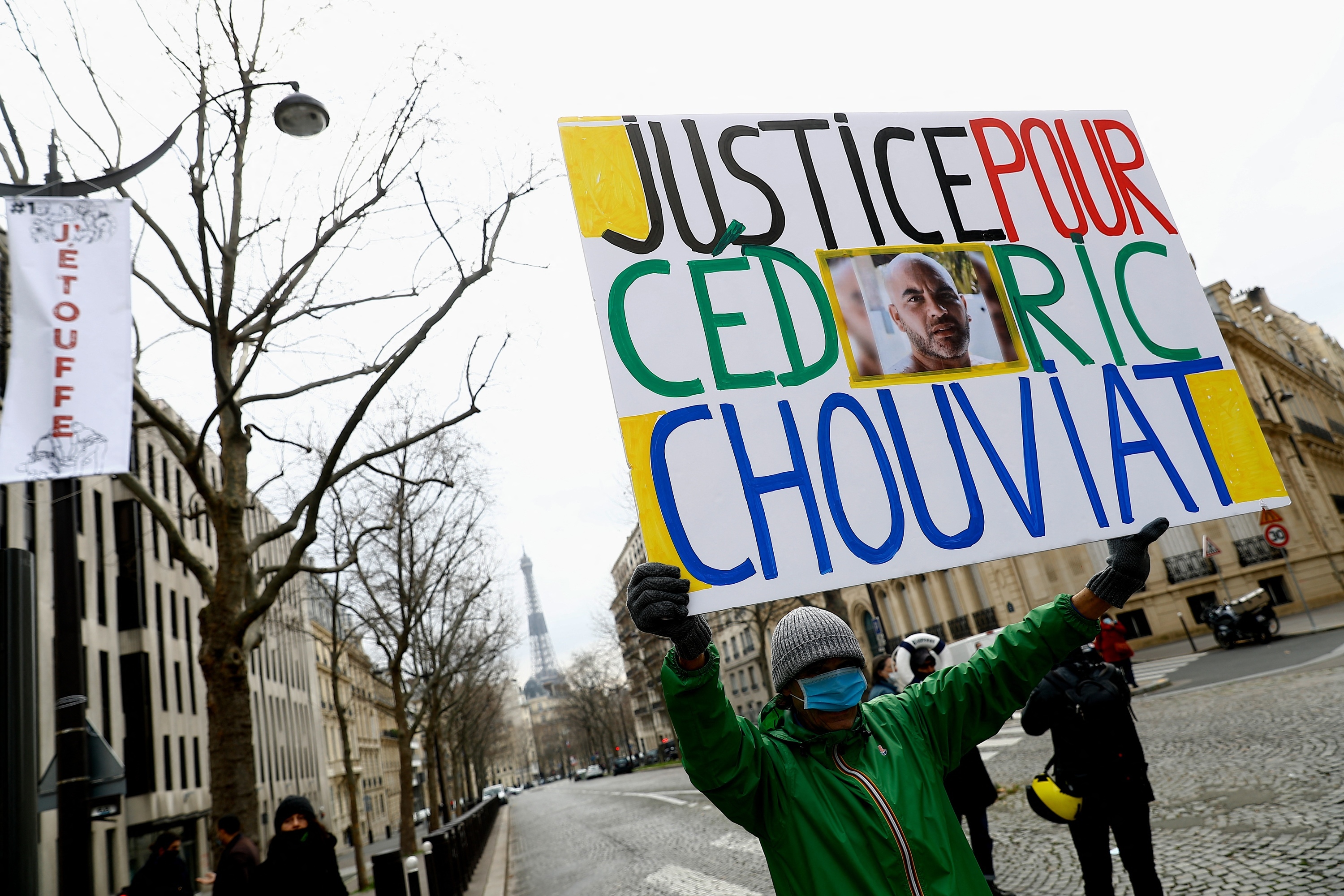 Mort de Cédric Chouviat : procès requis contre trois policiers pour homicide involontaire