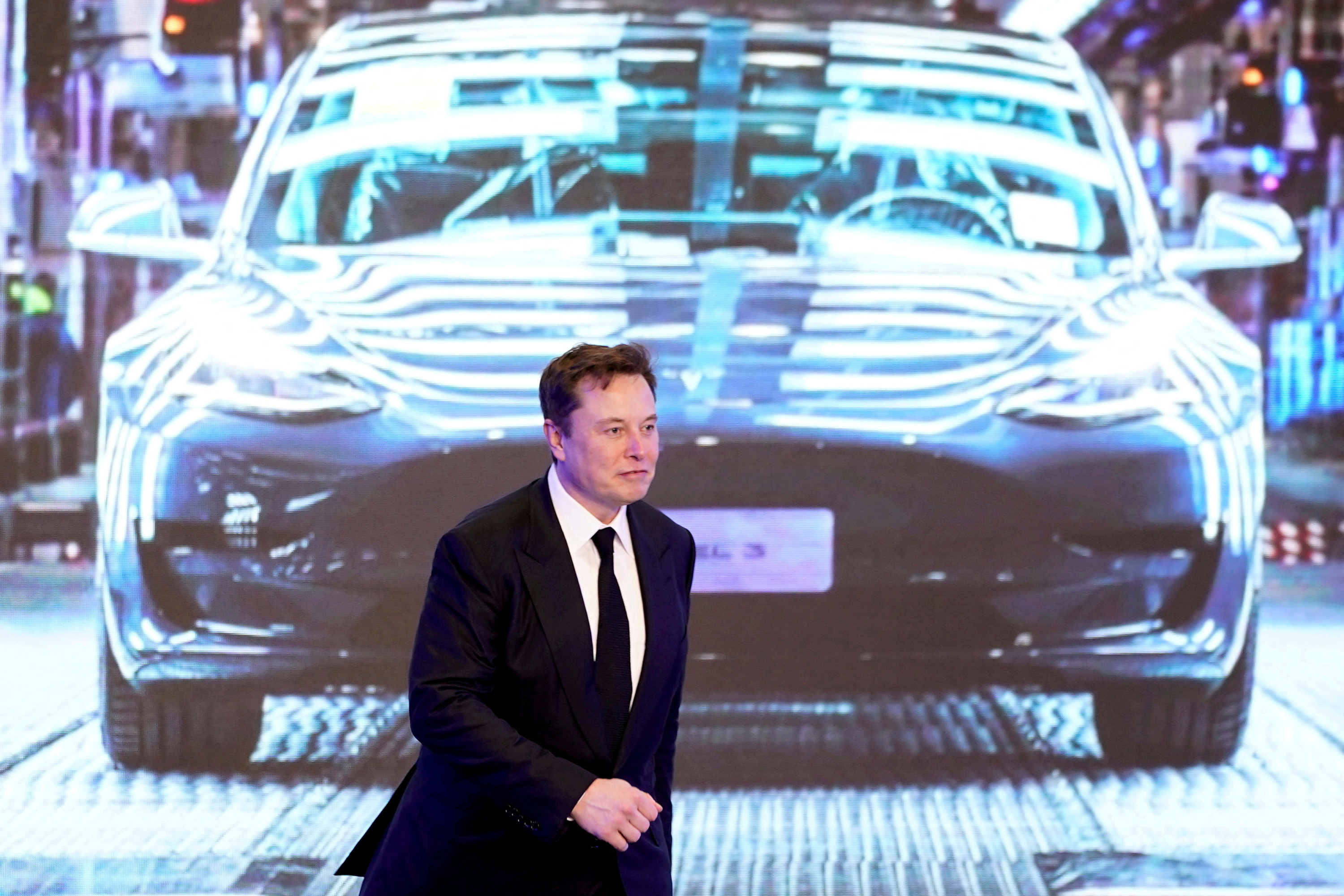 Tesla : l'action du groupe d'Elon Musk, soutien de Trump, bondit de près de 13% dans les échanges d'avant-séance