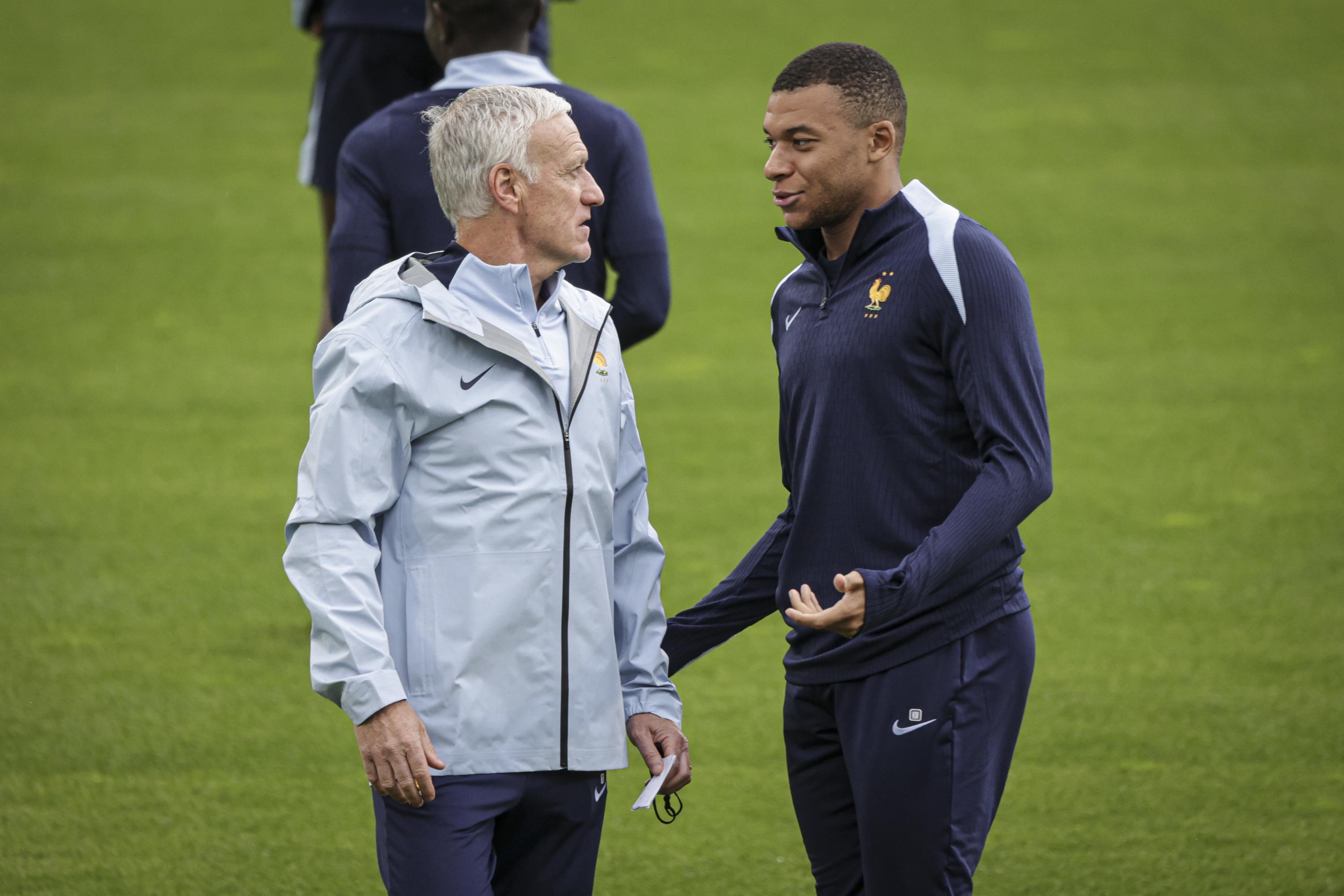 Deschamps se montre ferme sur l’absence de Mbappé : «Laissez-le tranquille ! »