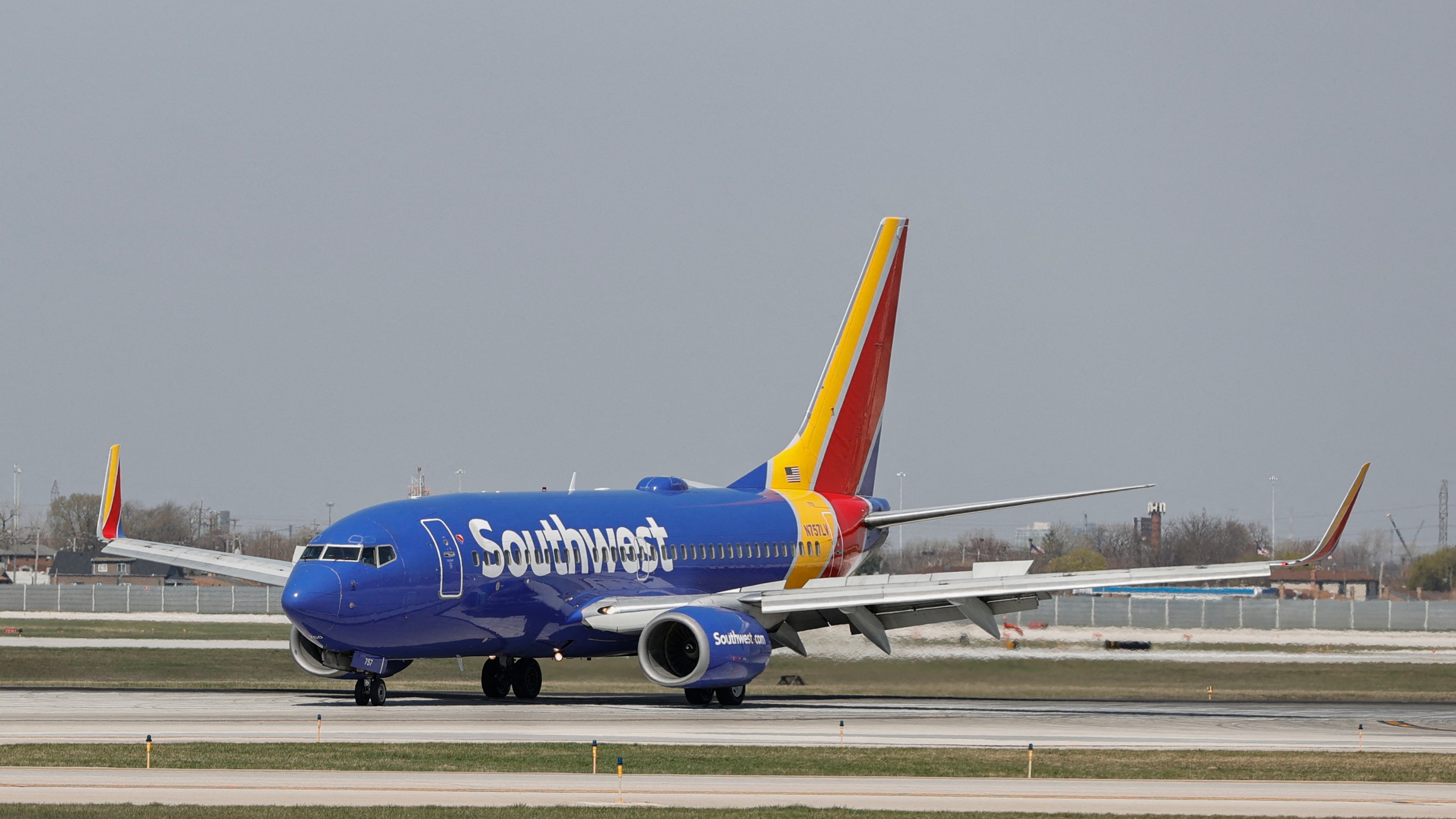 Un Boeing touché par un tir d’arme à feu avant son décollage à Dallas