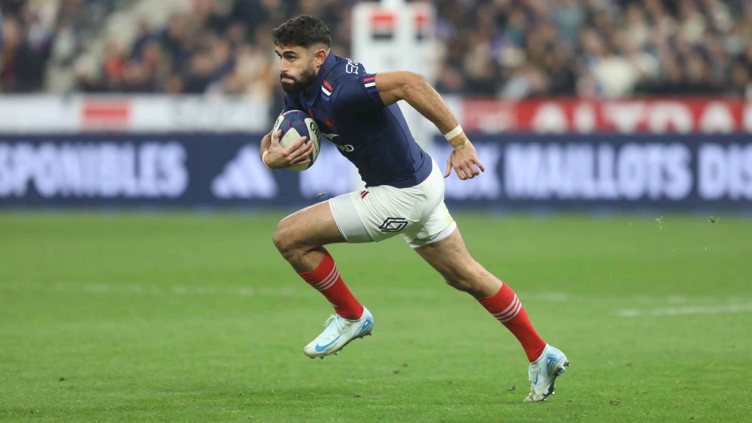 XV de France : «Je l’ai attendu ce premier match mais ça en valait la peine», confie Romain Buros après ses débuts face aux All Blacks