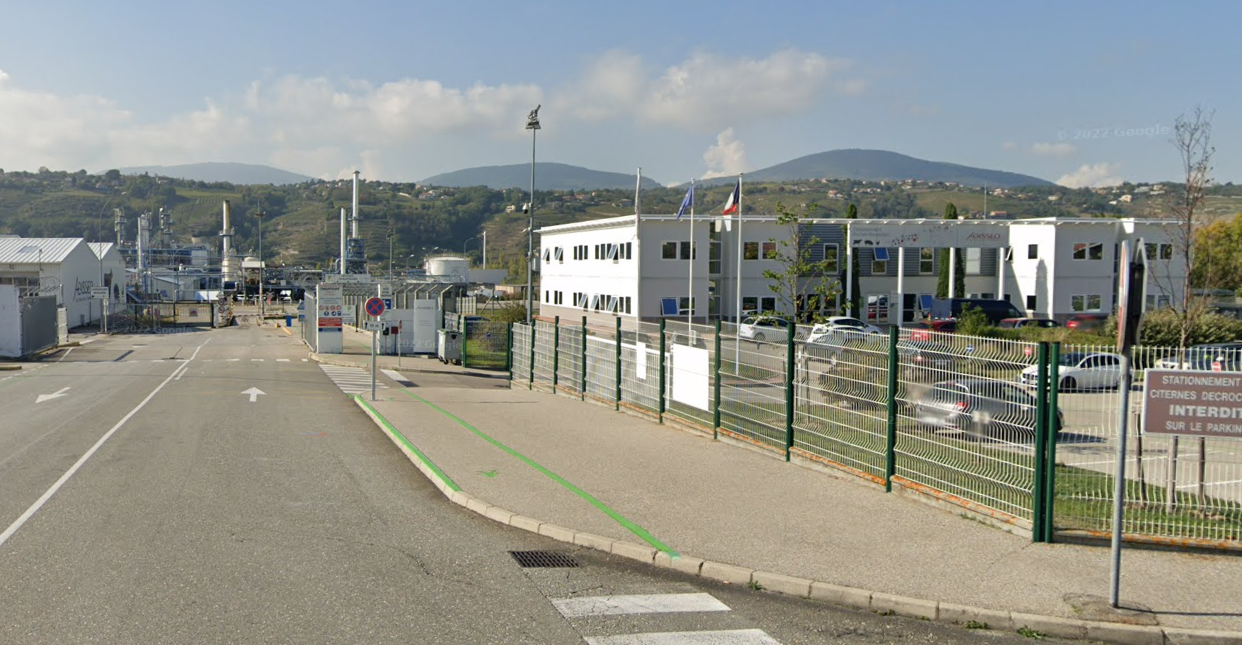 Près de Lyon : alerte pollution après des rejets de dioxyde de soufre sur un site industriel