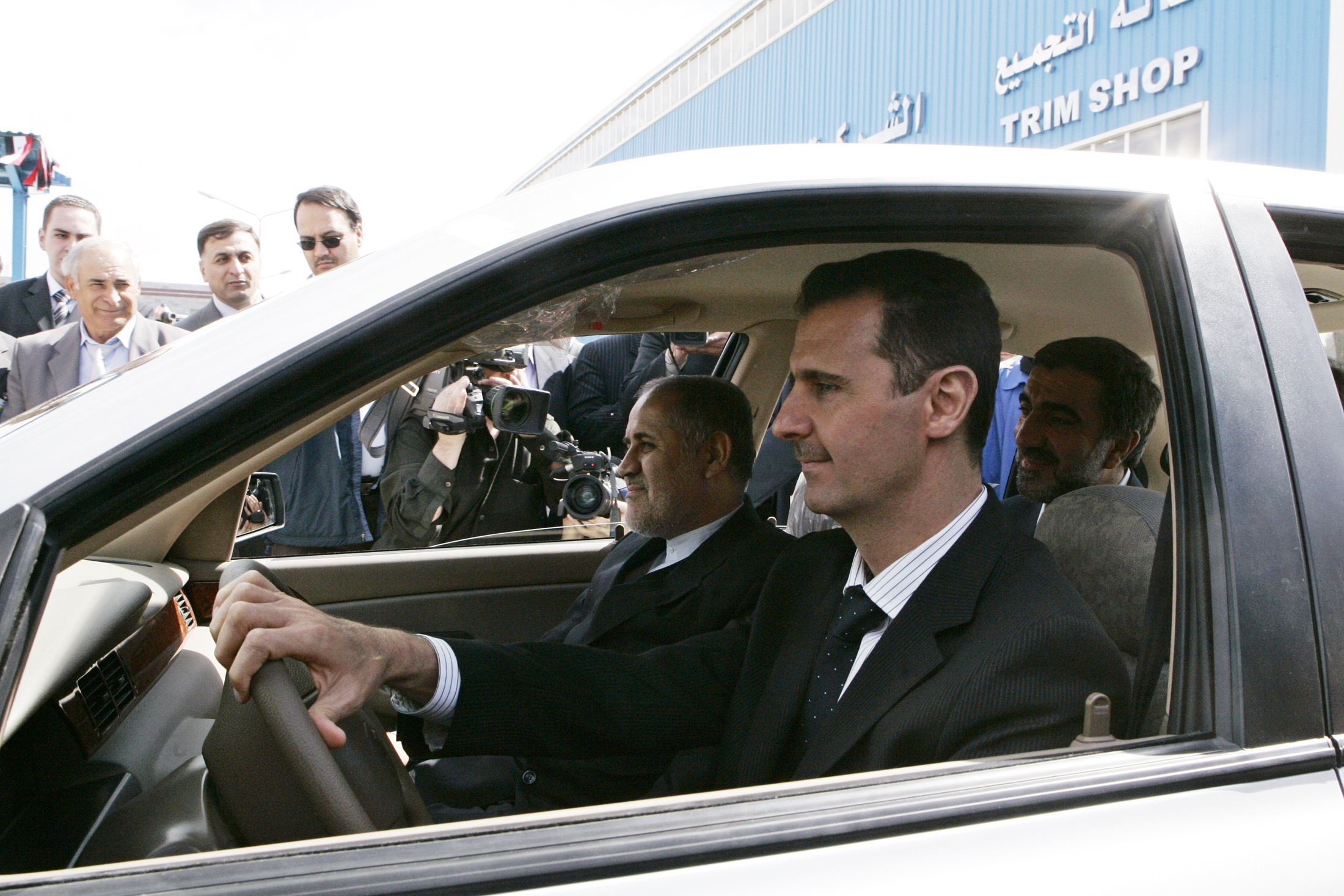 Pick-up Lamborghini, Ferrari en édition limitée... L’impressionnante collection de voitures de Bachar el-Assad