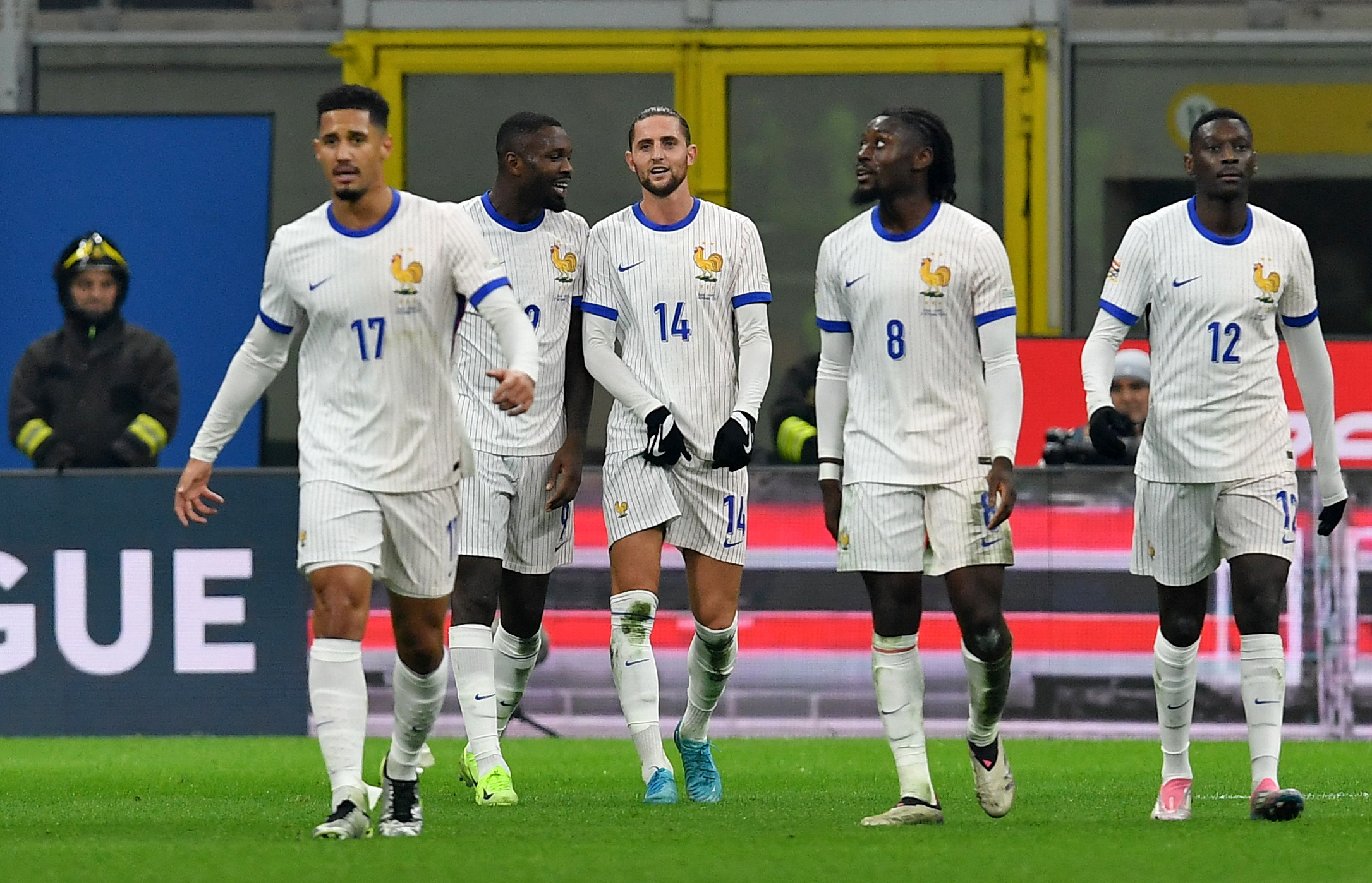 Coupe du monde 2026: les Bleus vernis après un tirage alambiqué, la route vers l’Amérique est dégagée