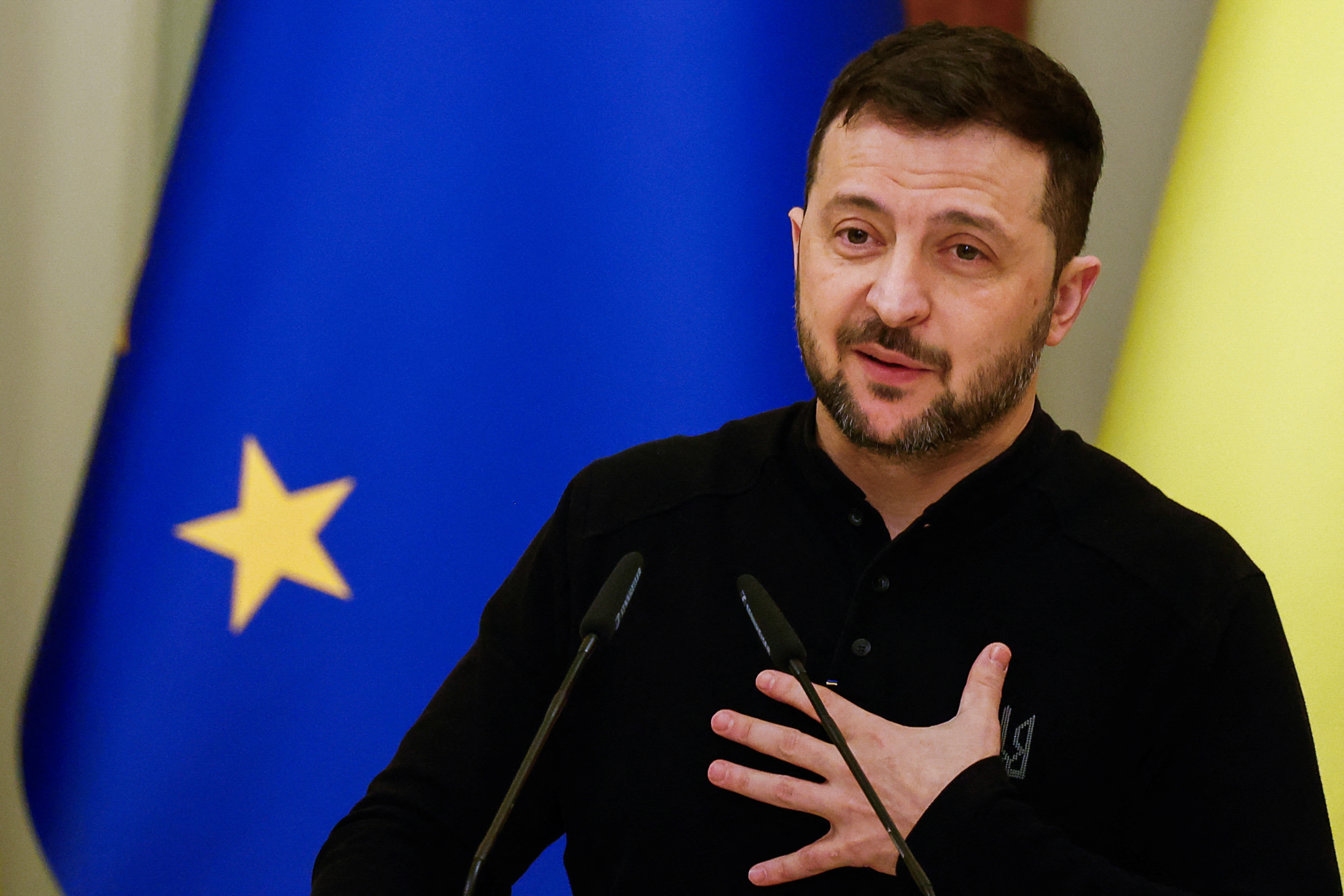 Guerre en Ukraine : pour Volodymyr Zelensky, «il faut remettre Poutine à sa place»