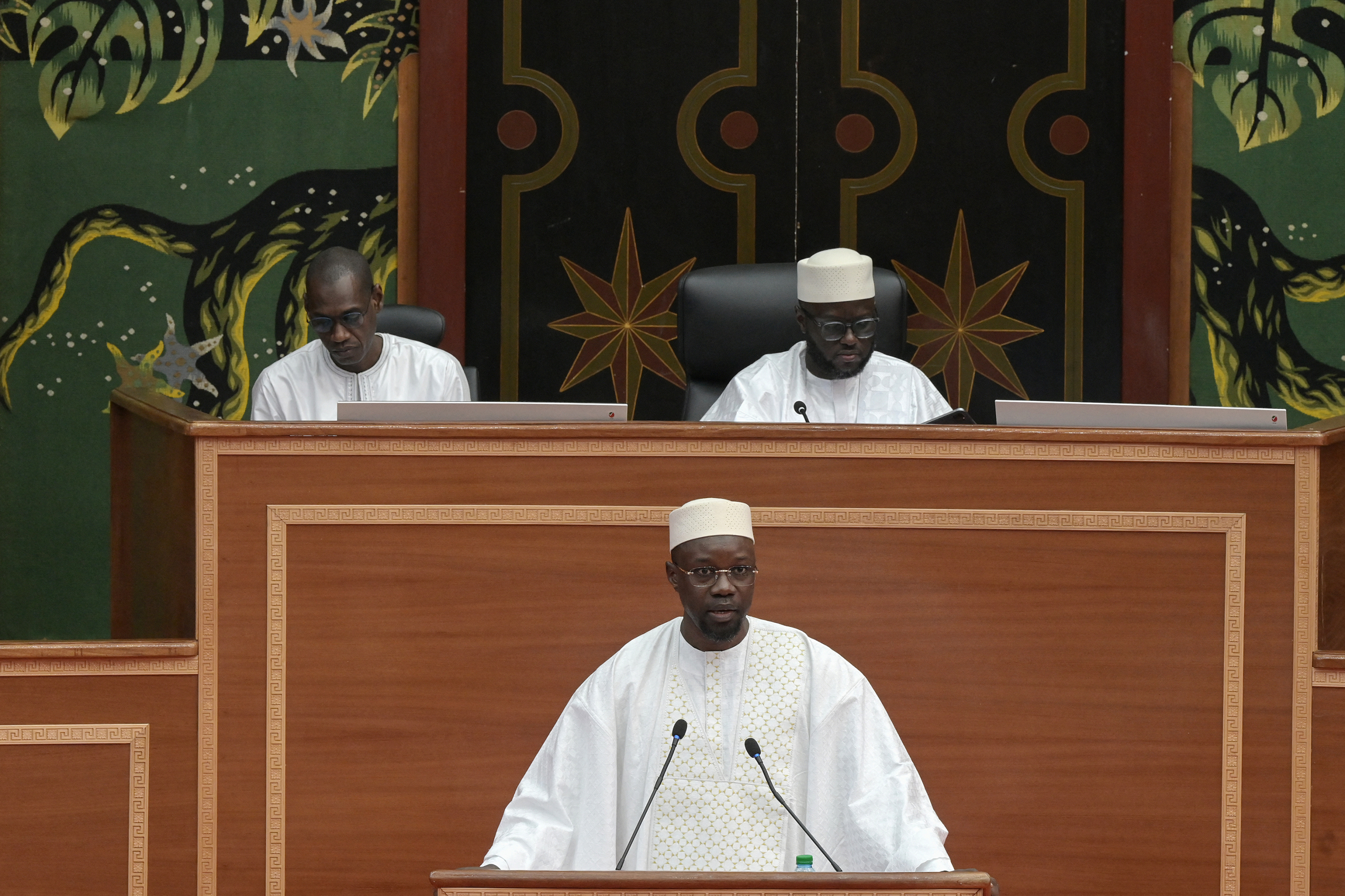 Sénégal: le premier ministre Sonko annonce un projet pour abroger la loi d'amnistie de l'ex-président Sall