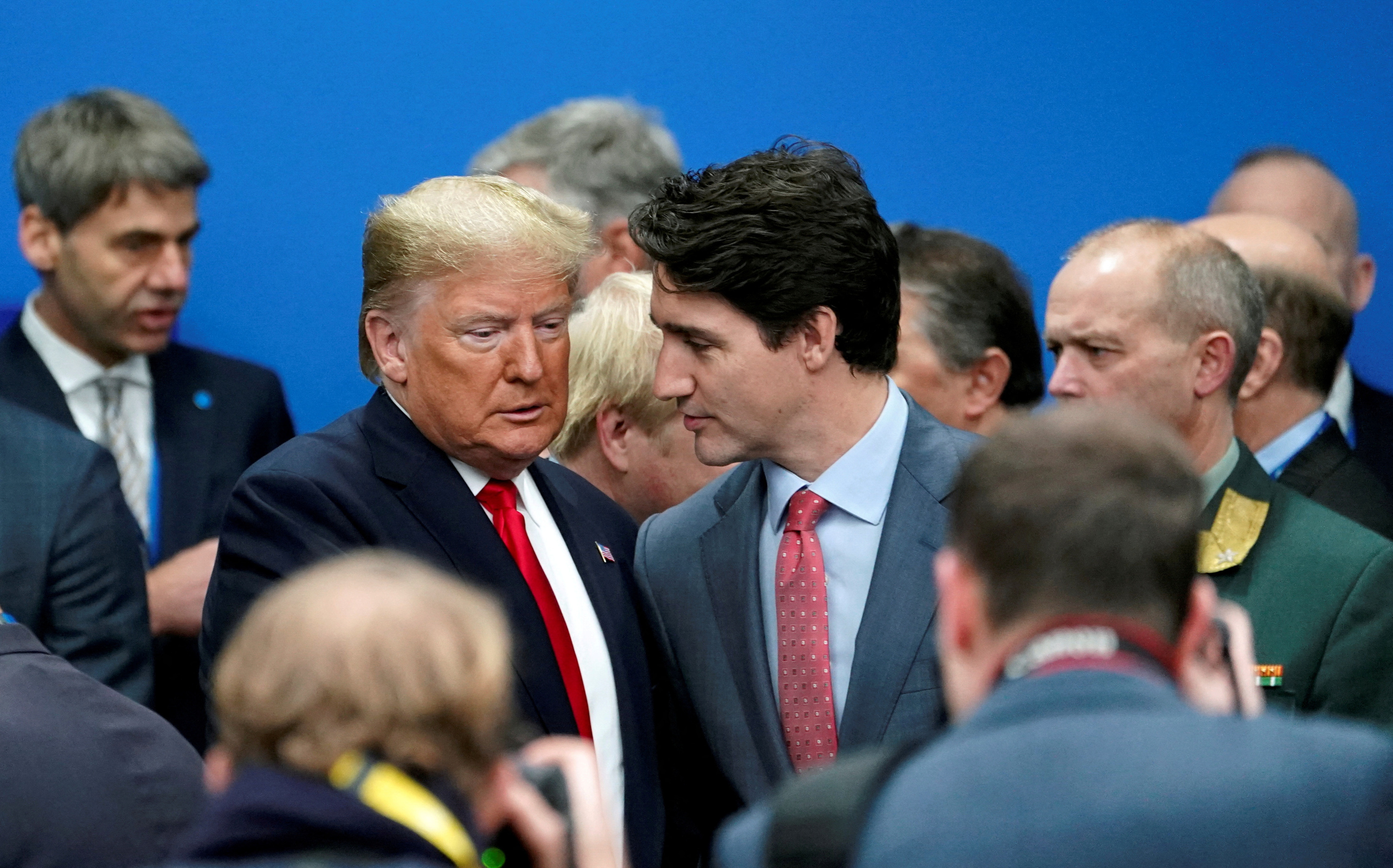 Démission de Trudeau : Trump relance l’idée que le Canada devrait «fusionner» avec les États-Unis