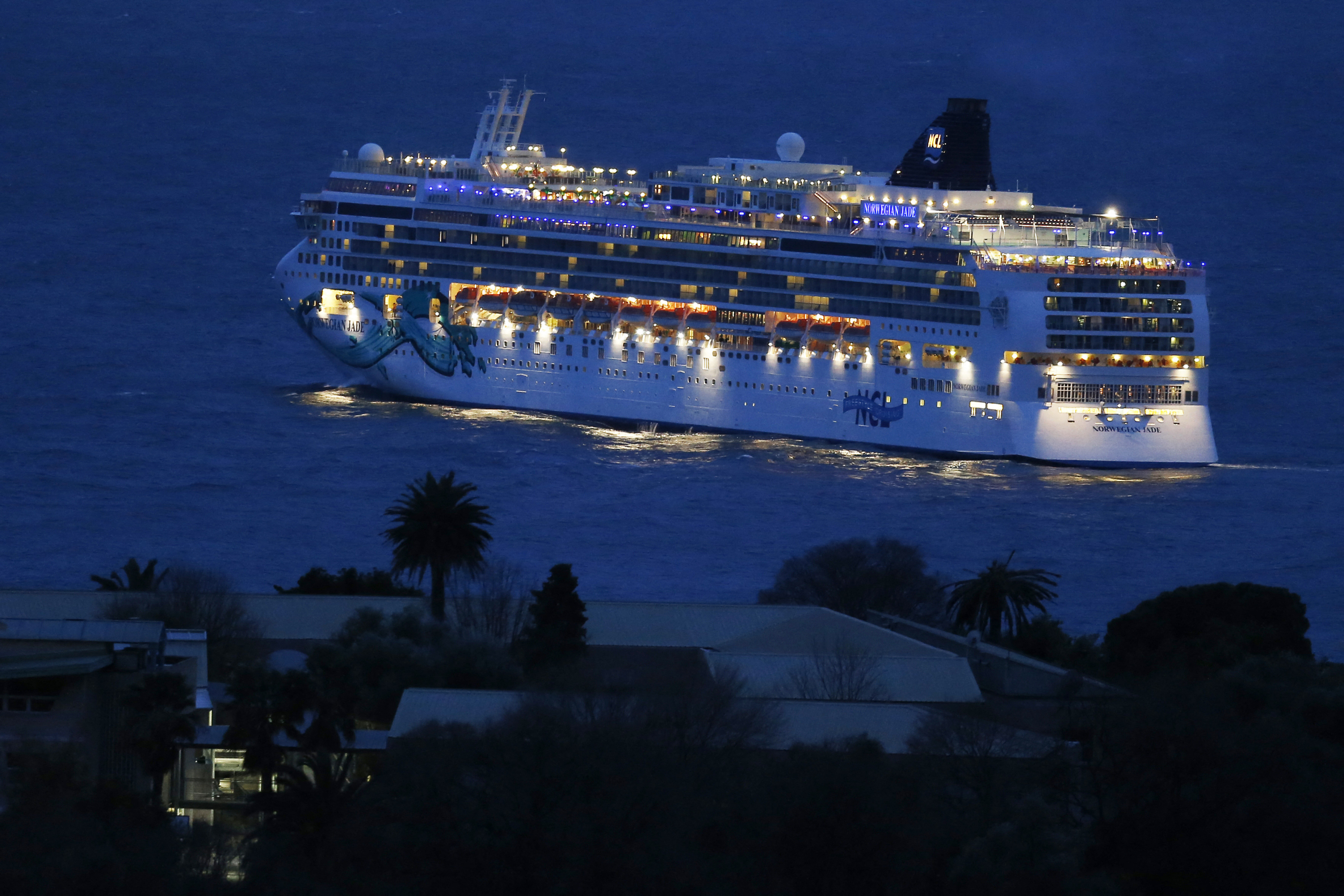 Les croisiéristes «stupéfaits» de l’interdiction des gros navires par Christian Estrosi, à Nice