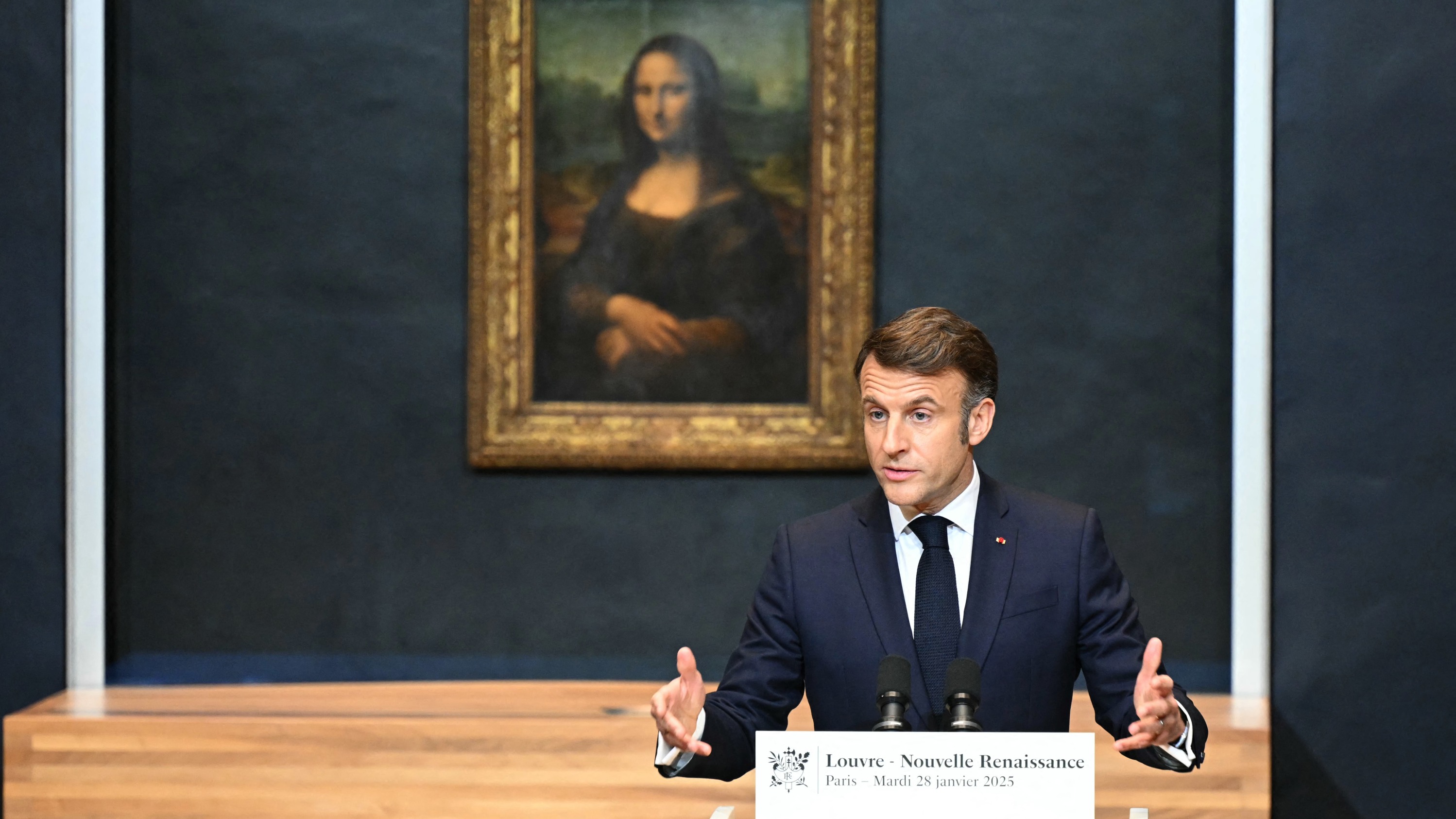 Nouvelle grande entrée, Joconde déplacée… Les annonces d’Emmanuel Macron pour restaurer le musée du Louvre