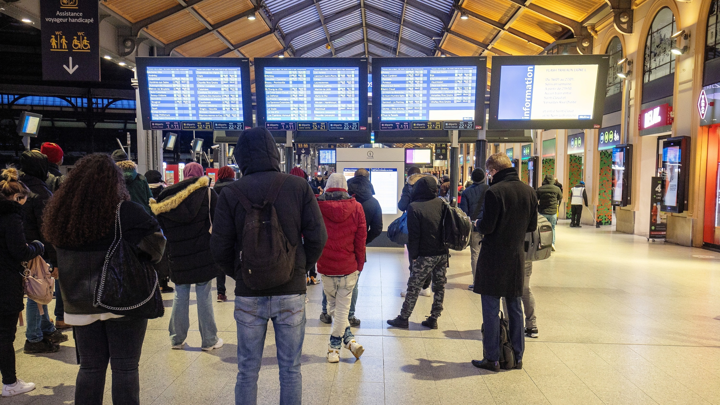 SNCF : trafic très perturbé à la gare Saint-Lazare à cause d’une panne électrique