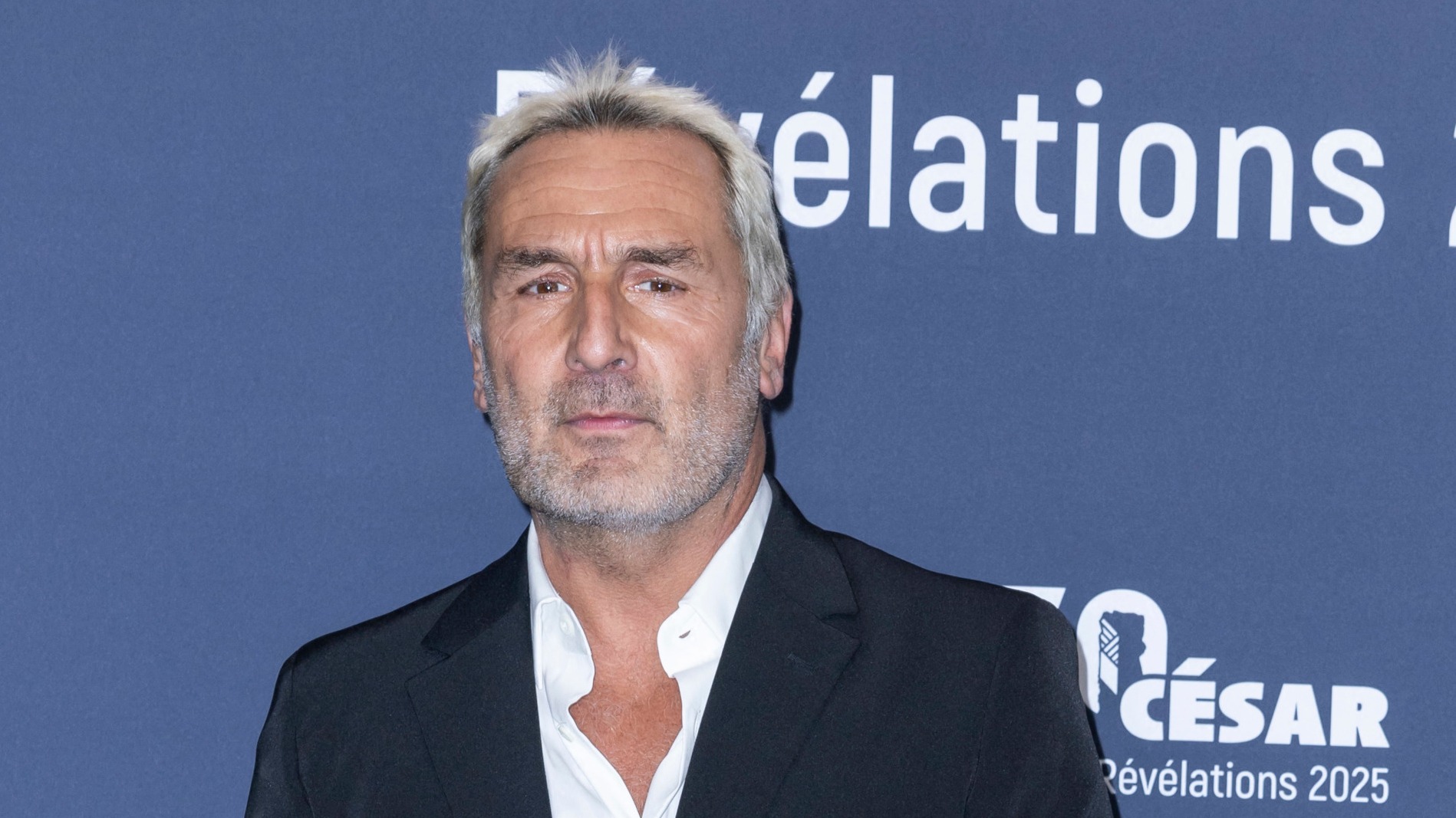 “C’est sûr que j’ai dû être lourd” : Gilles Lellouche évoque avec franchise les violences sexuelles dans le cinéma
