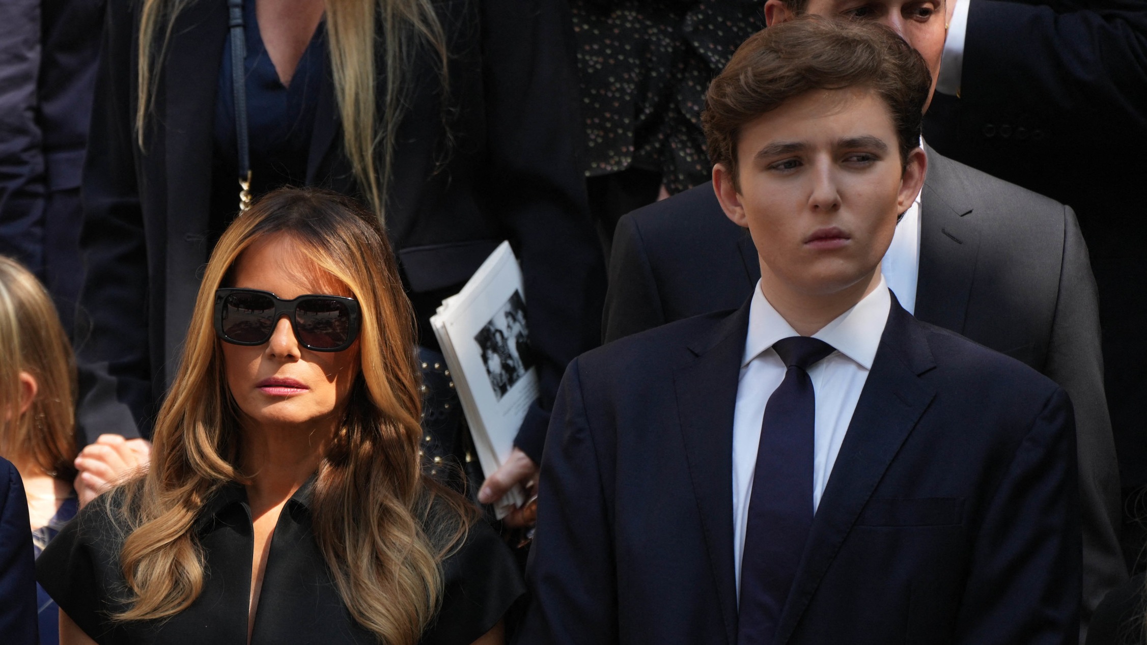 Barron Trump proche de sa mère Melania : cette langue qu’ils parlent tous les deux au grand dam de Donald Trump