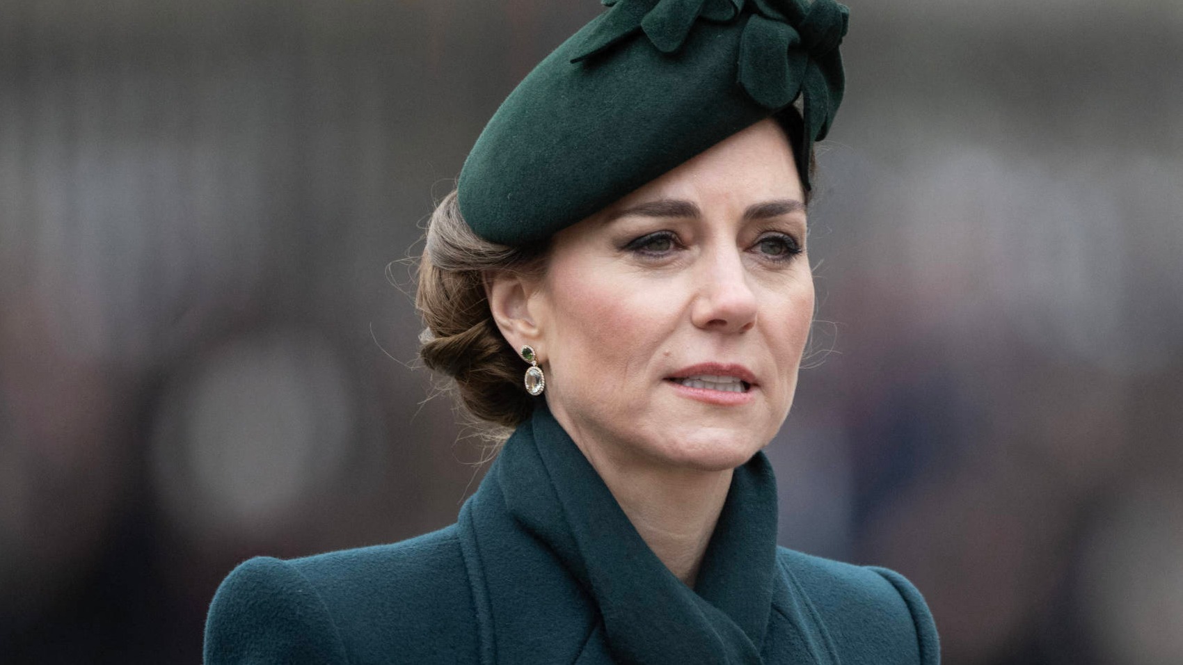 Kate Middleton : l’annonce de son cancer a été orchestrée à la minute près pour préserver ses 3 enfants…