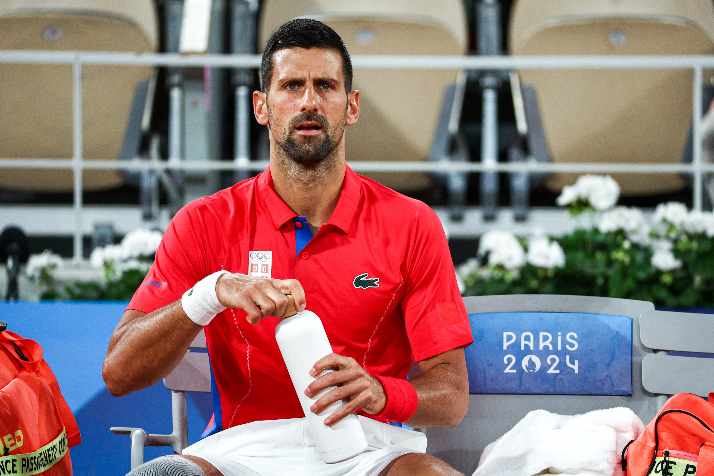 Découvrez cette boisson miraculeuse dont Novak Djokovic raffole pour être en pleine forme sur le terrain
