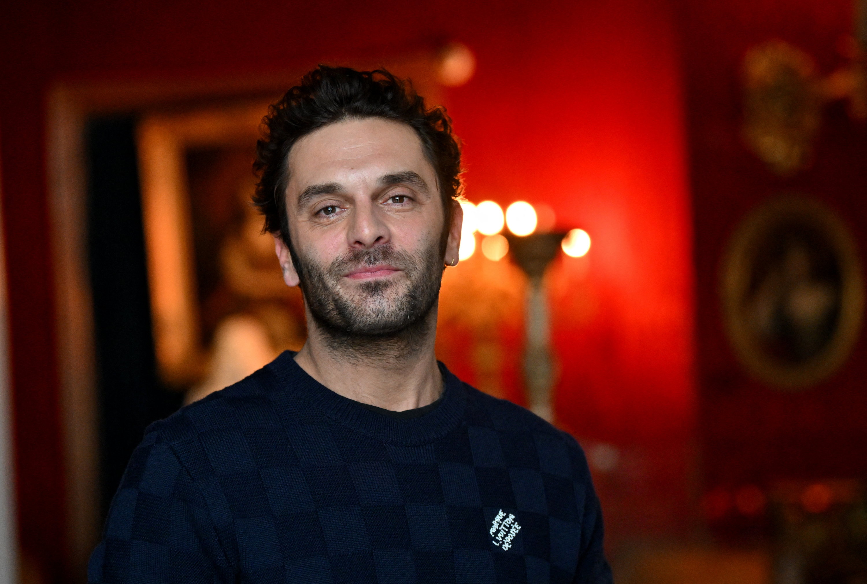 Pio Marmaï revient sur sa rencontre avec Charlotte Ranson, la mère de ses 2 enfants : “Cela fait exactement 10 ans”