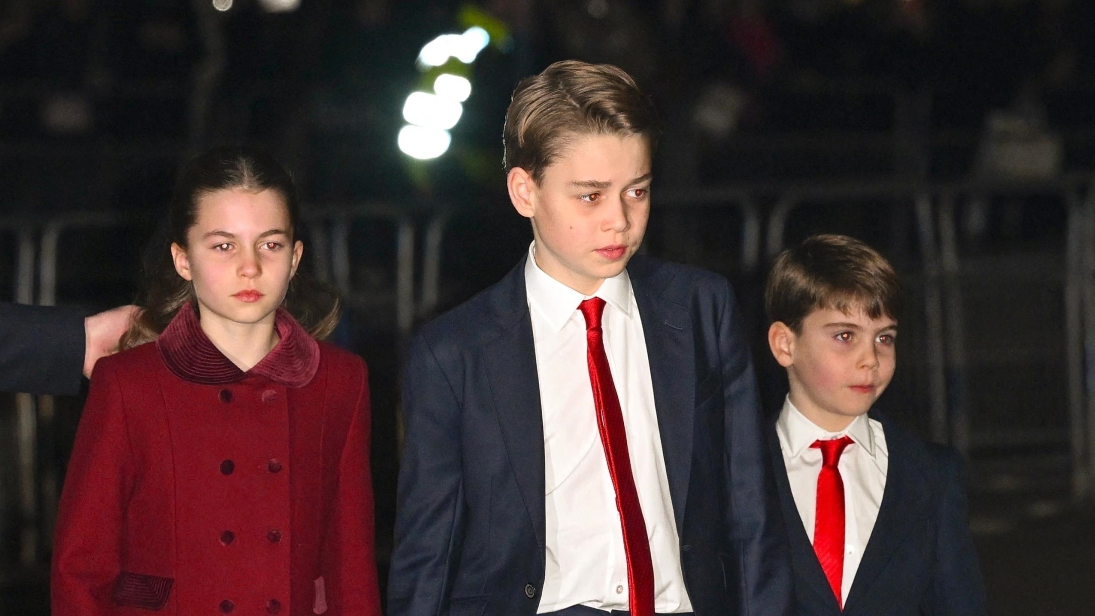 George, Charlotte et Louis : au fait, quel est leur nom de famille à l’école ?