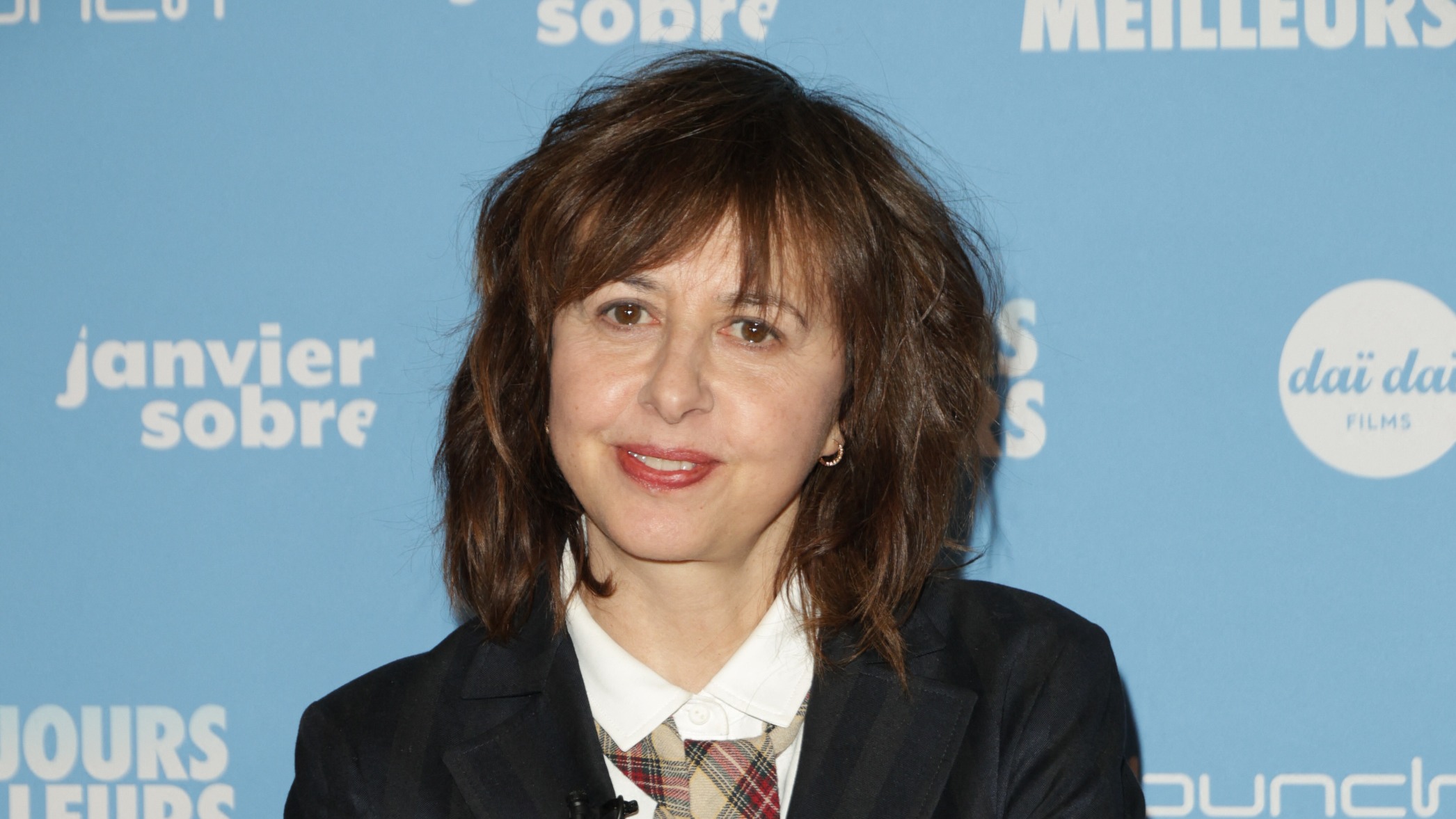 MAISON DE STARS - Valérie Bonneton : cap sur sa “maison du bonheur” en Normandie où elle a “toujours hâte de retourner”