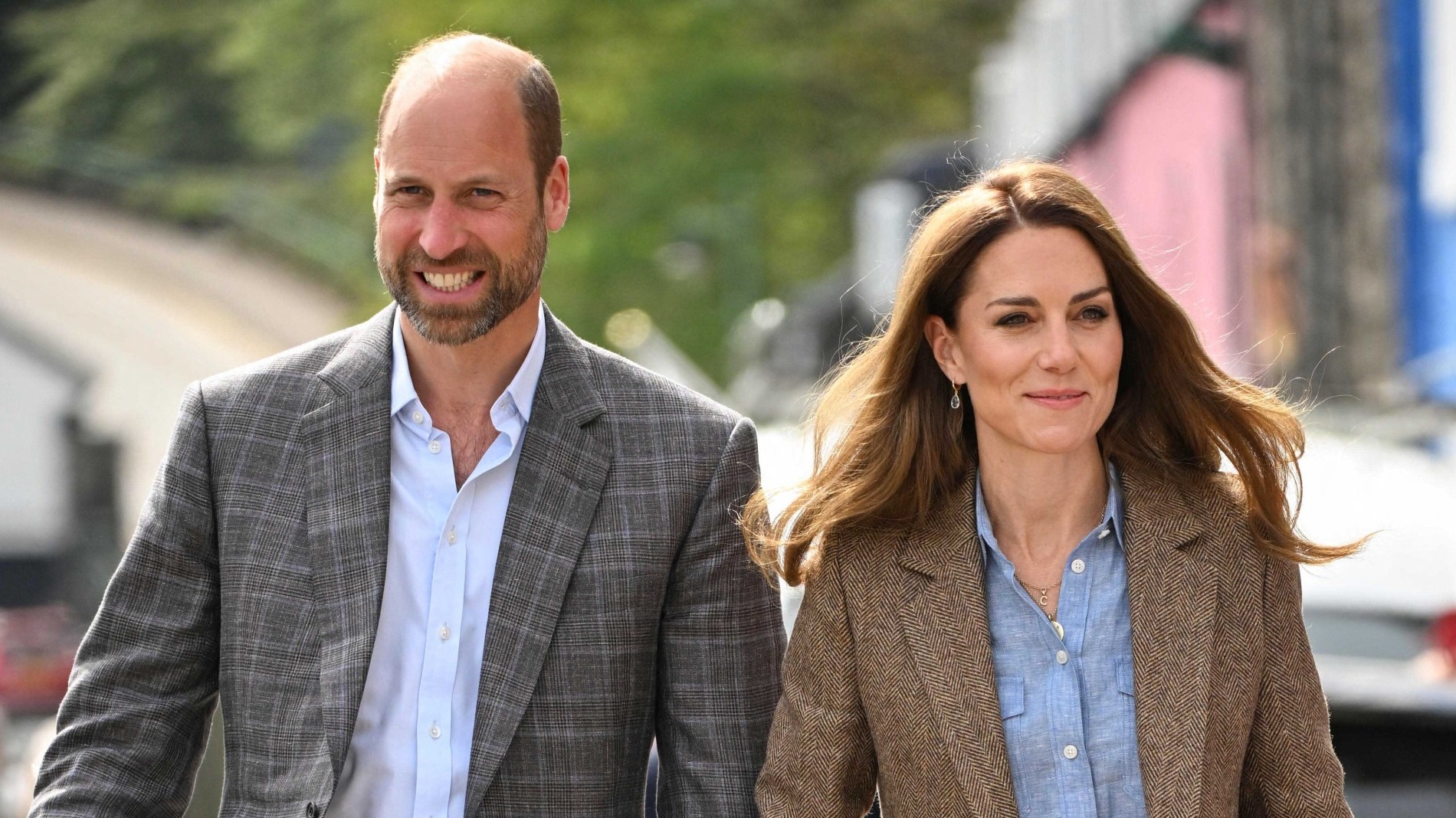 Kate Middleton et William enlacés : pour leurs 14 ans de mariage, ils postent une adorable photo