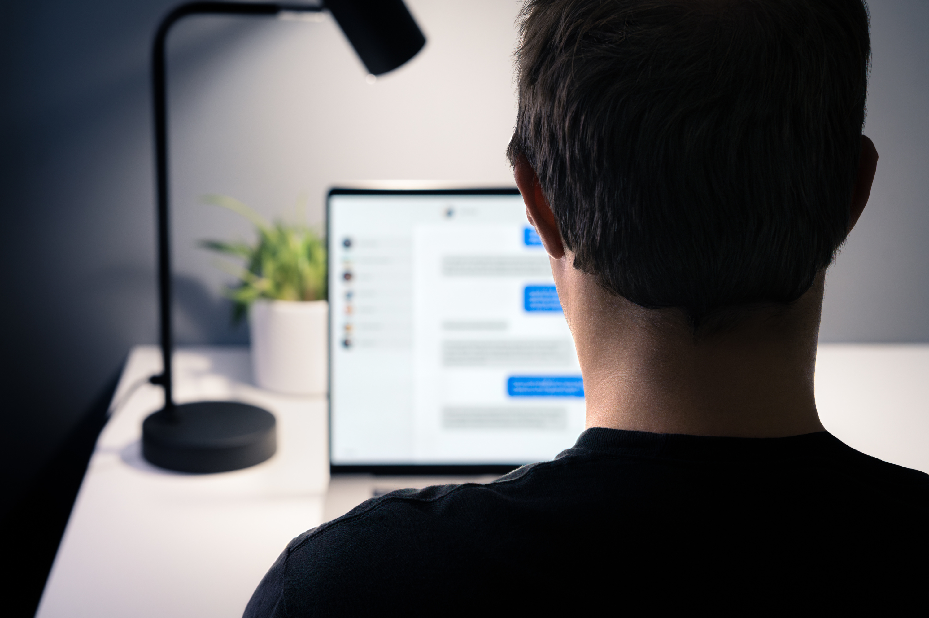 Qu’est-ce qu’APT28, ce groupe de hackers dirigé par les renseignements russes, derrière les «MacronLeaks» ?