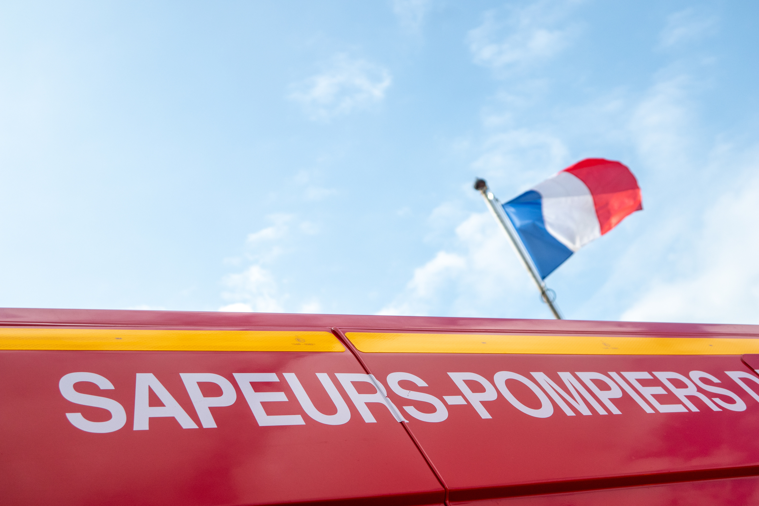 Paris : un important incendie sévit dans un immeuble du 6e arrondissement