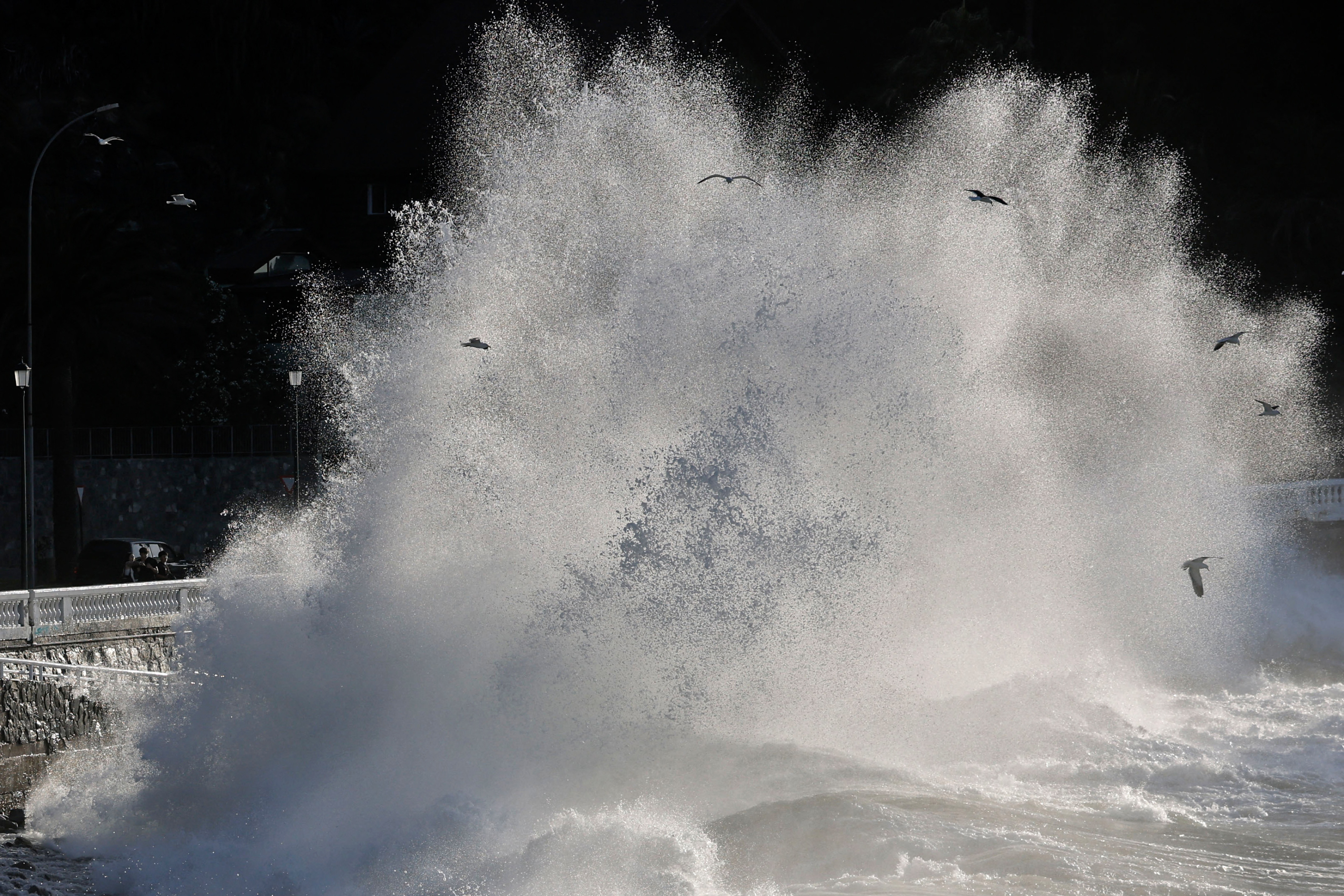 Alerte au tsunami après un puissant séisme de magnitude 7,5 à l’extrême sud du Chili